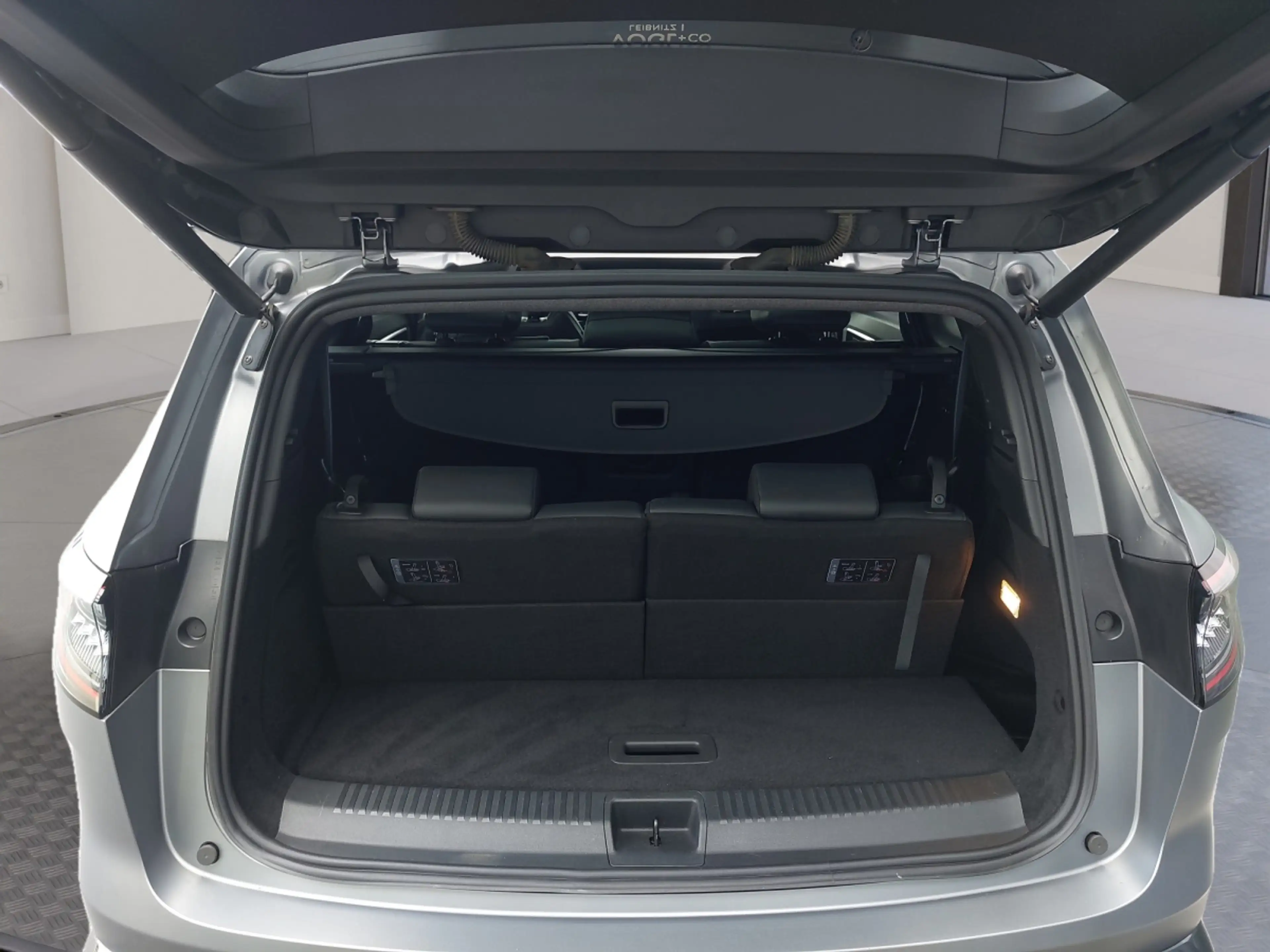 Renault Espace 1.2 E-Tech Full-Hybrid 200 Esprit Alpine — photo 12