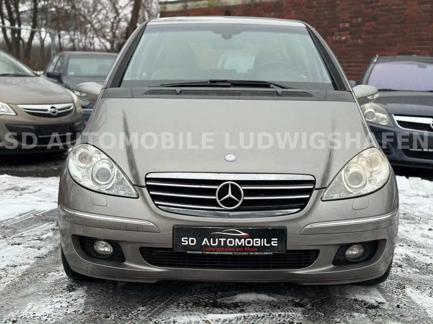 Mercedes-Benz A 160 CDI/KLIMA/SHZ/ZNTRL/WINTRRFN/XENON Grau - 2