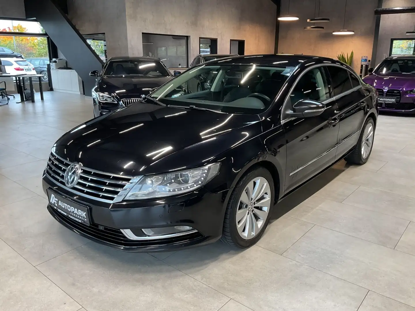 Volkswagen CC 2.0 TDI AHK Kamera Leder Navi Xenon Zwart - 1