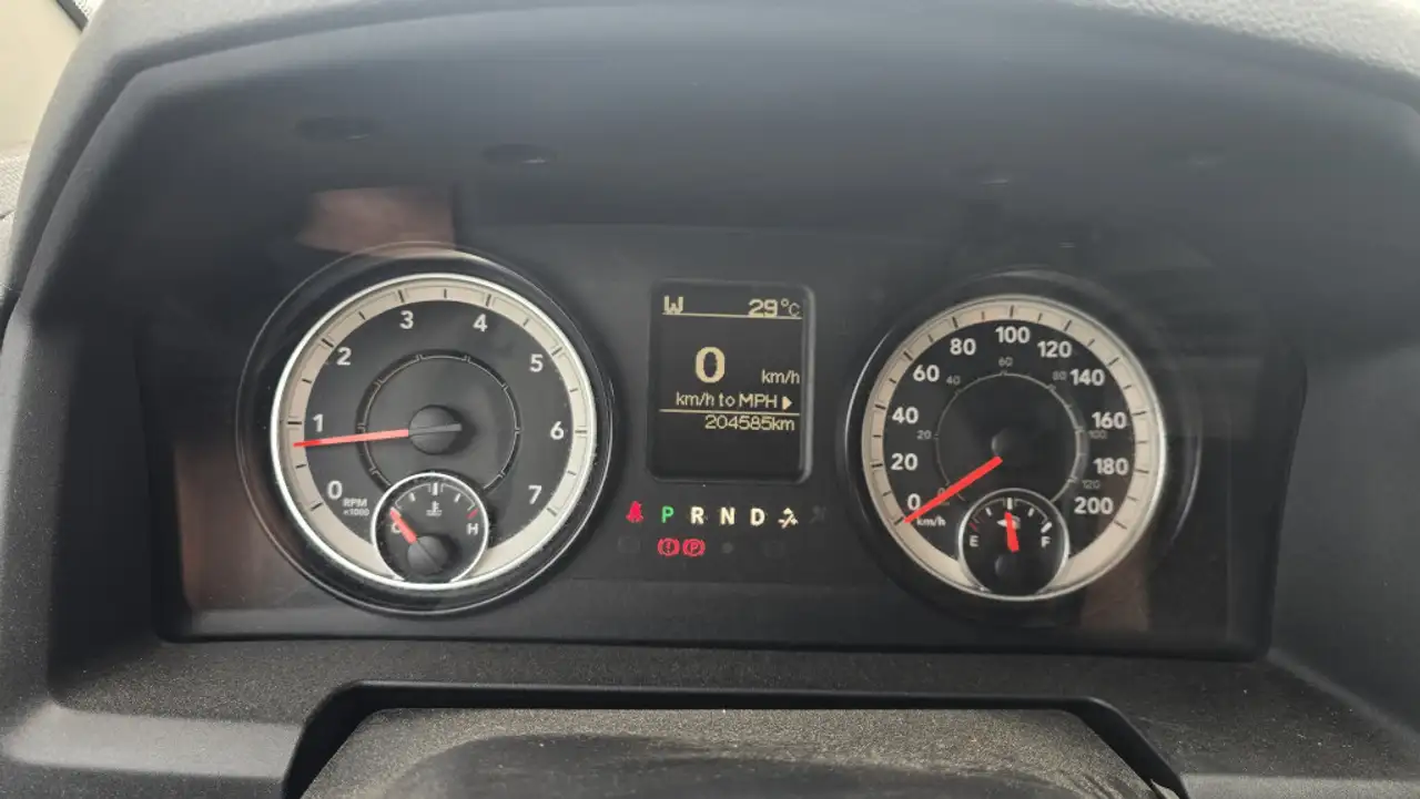 RAM 1500 снимка RAM 1500