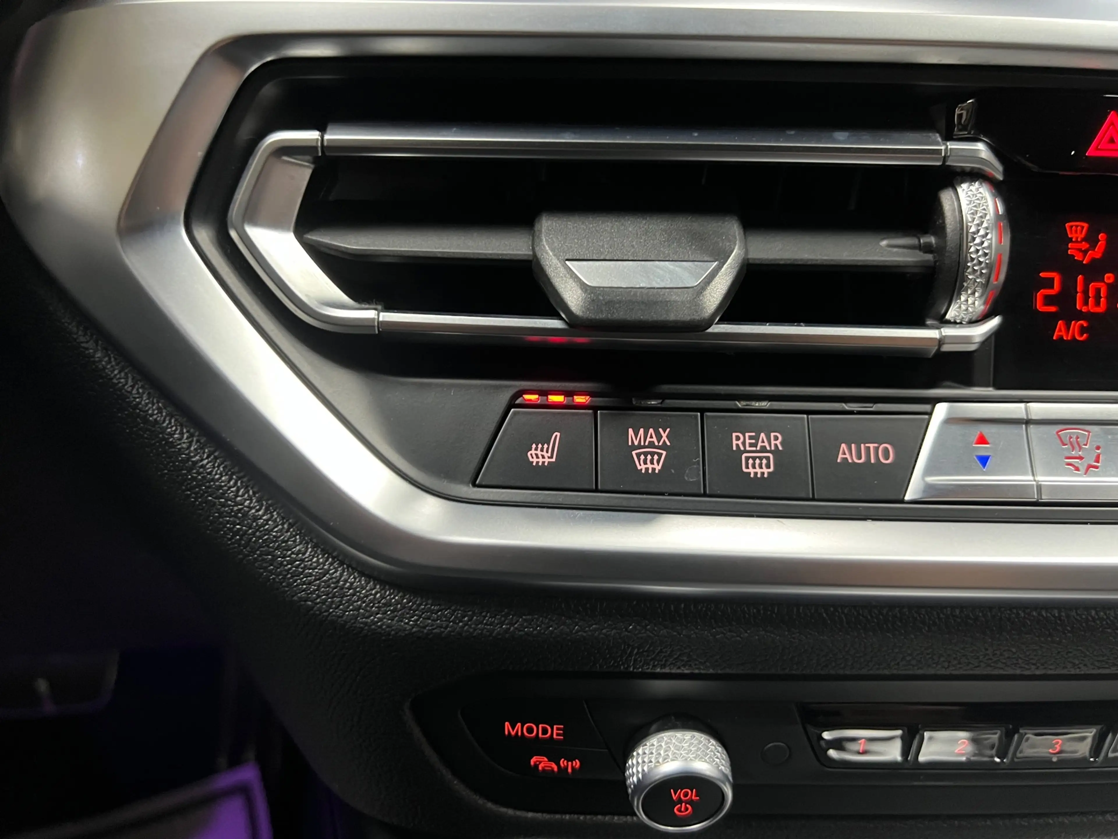 BMW 330 3-serie 330e High Executive | Camera | Alcantara | — photo 32
