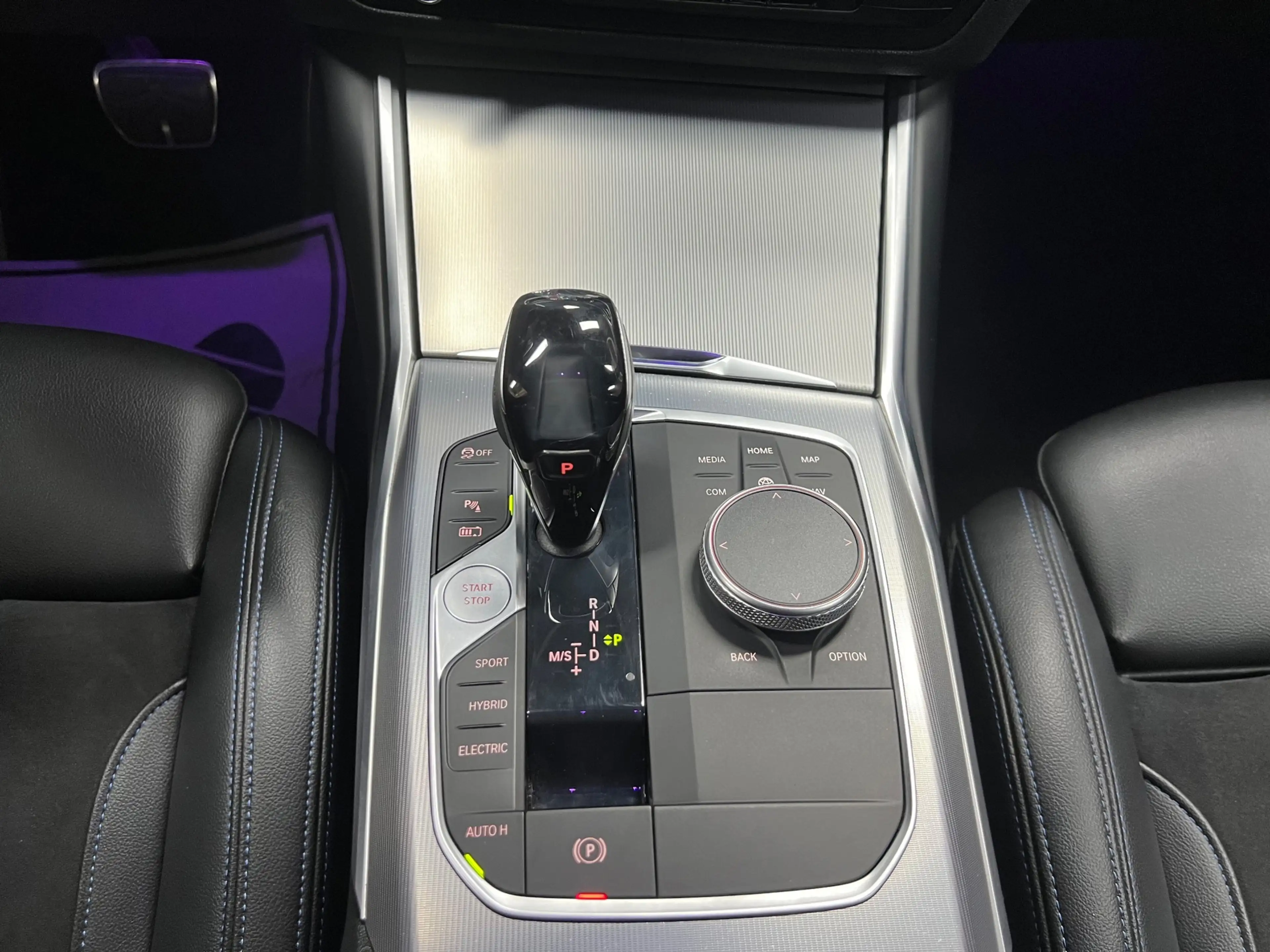 BMW 330 3-serie 330e High Executive | Camera | Alcantara | — photo 33