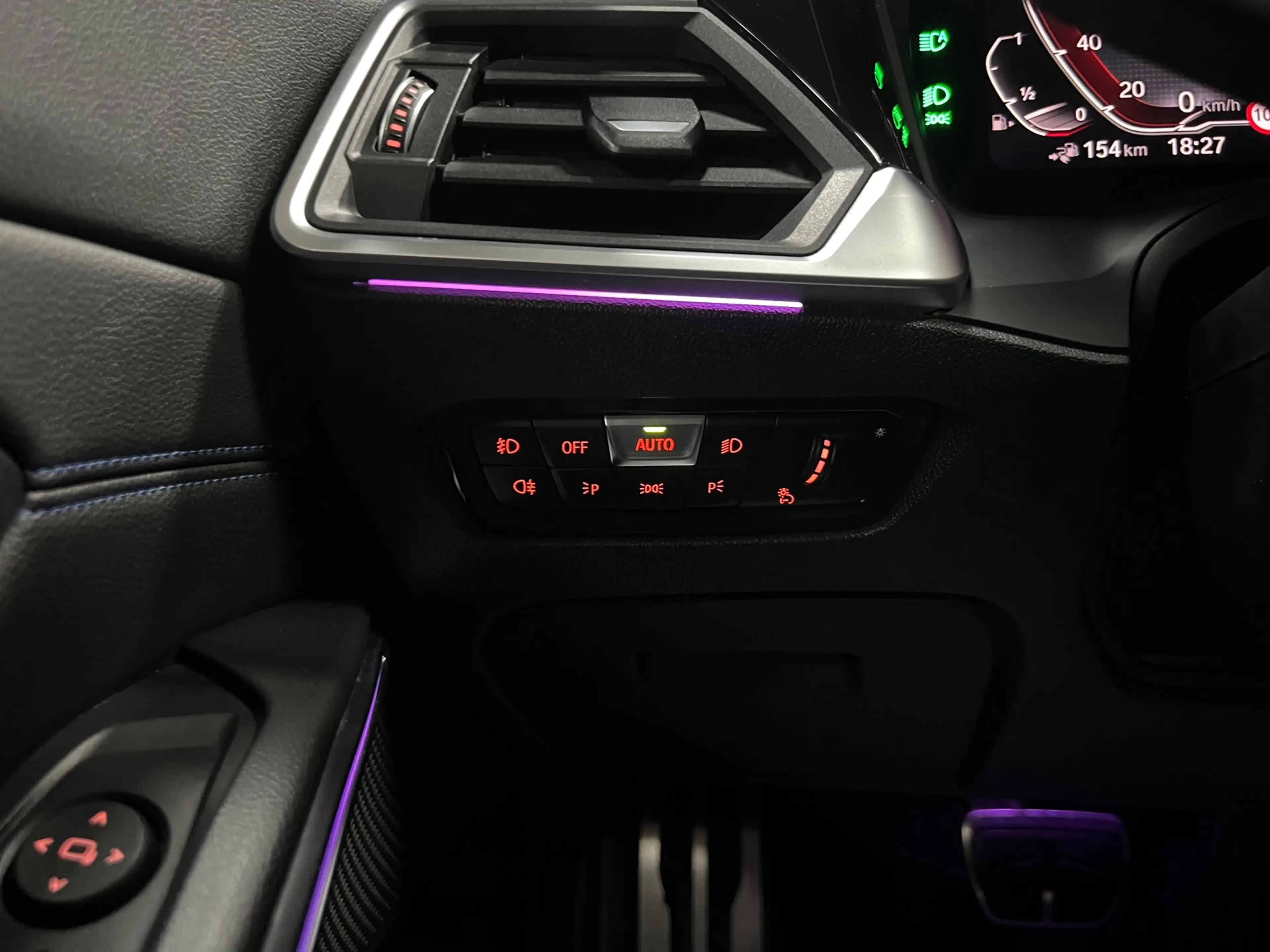 BMW 330 3-serie 330e High Executive | Camera | Alcantara | — photo 15