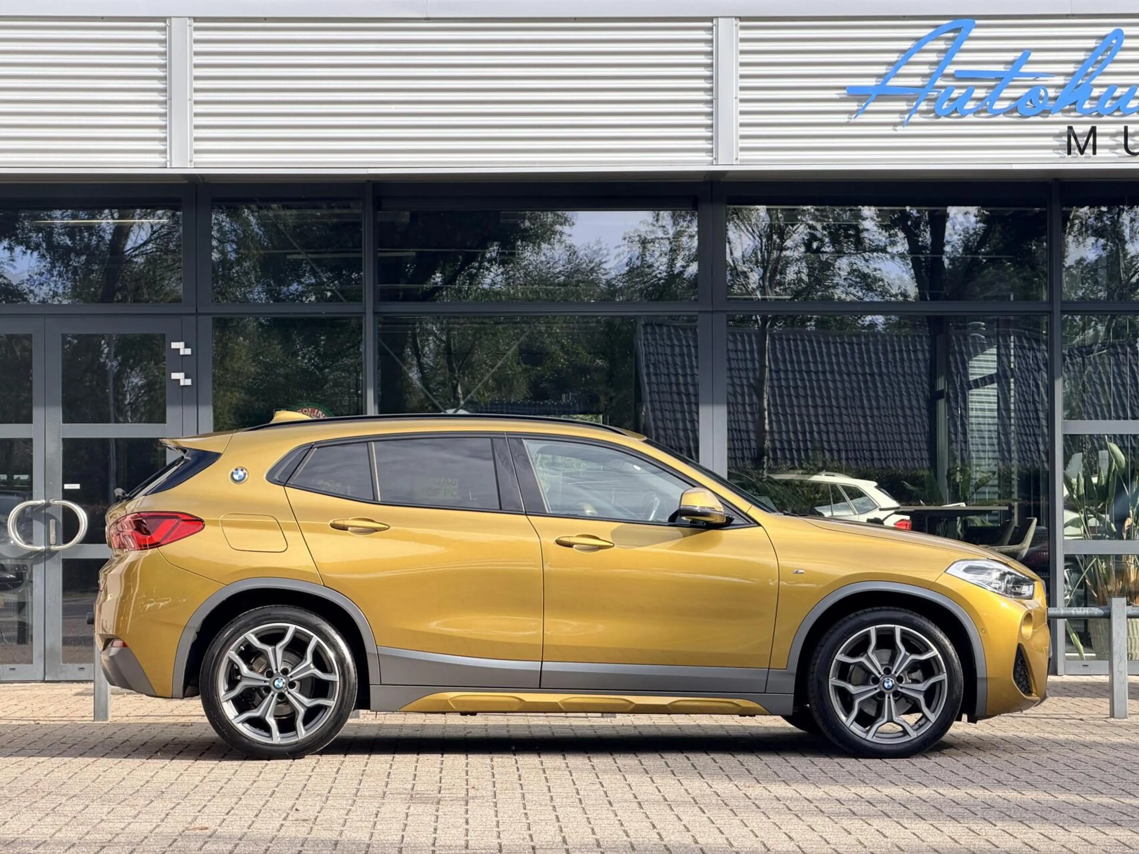BMW X2 sDrive18i Executive | Automaat | M Sport | Trekhaa — photo 13