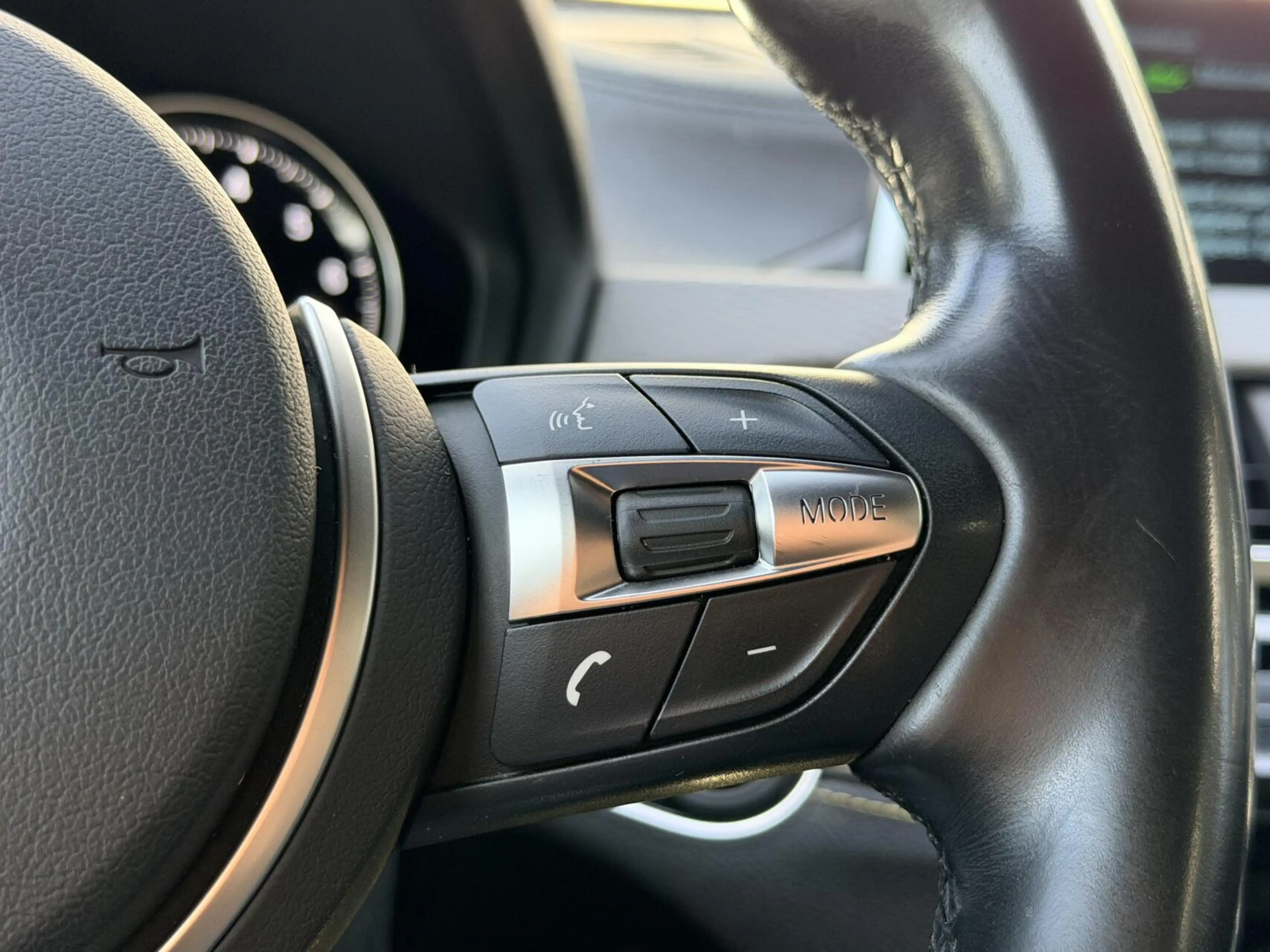 BMW X2 sDrive18i Executive | Automaat | M Sport | Trekhaa — photo 10