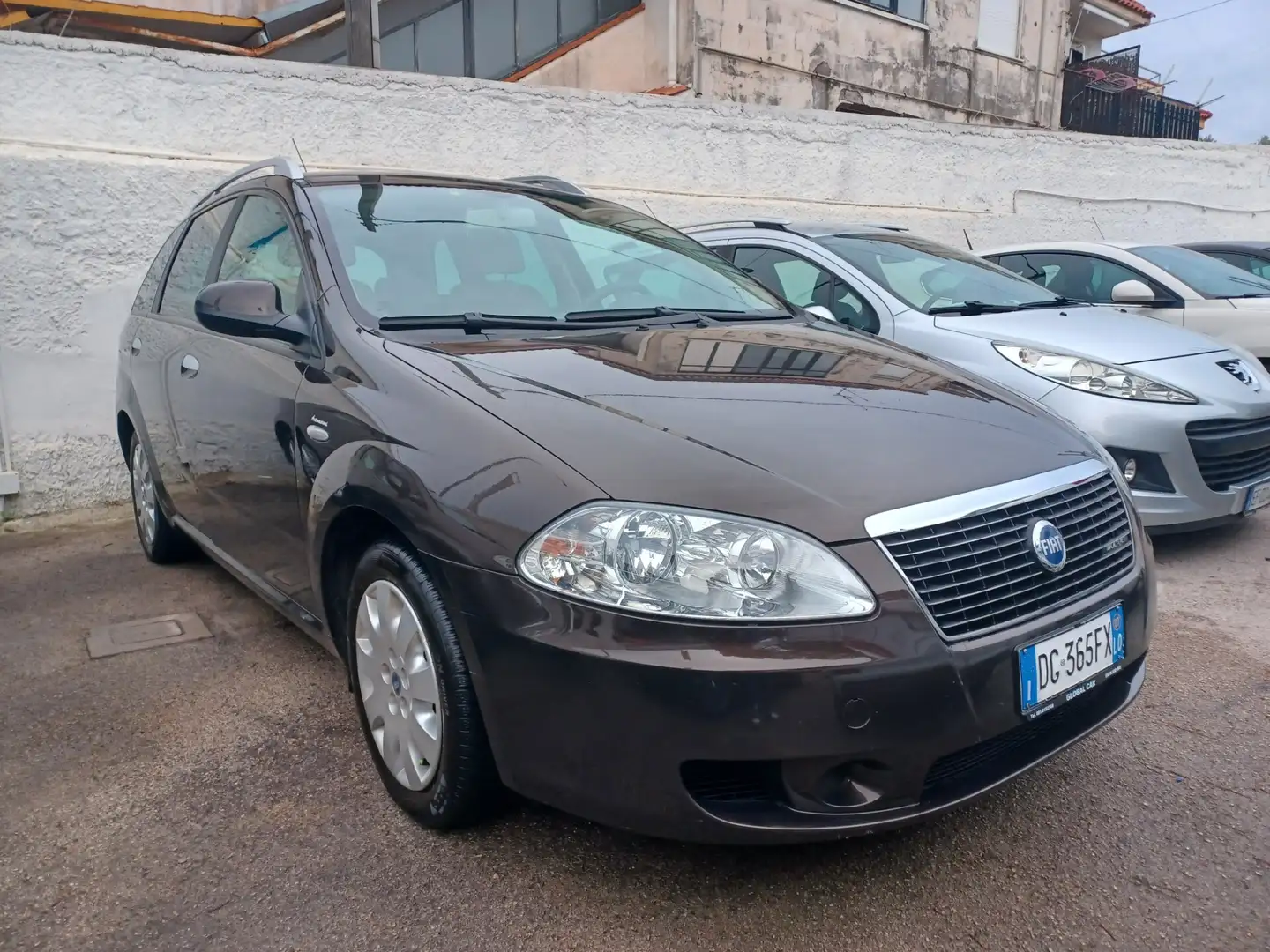 Fiat Croma Croma 1.9 Multijet Active Marrone - 2