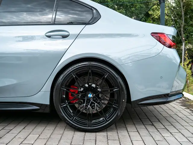 BMW M3 view 12