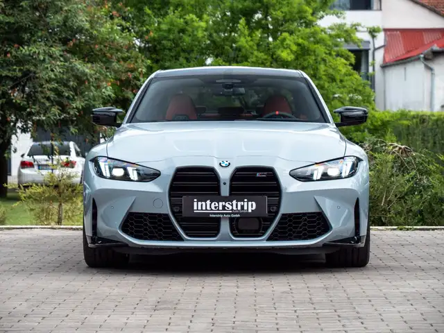BMW M3 view 2