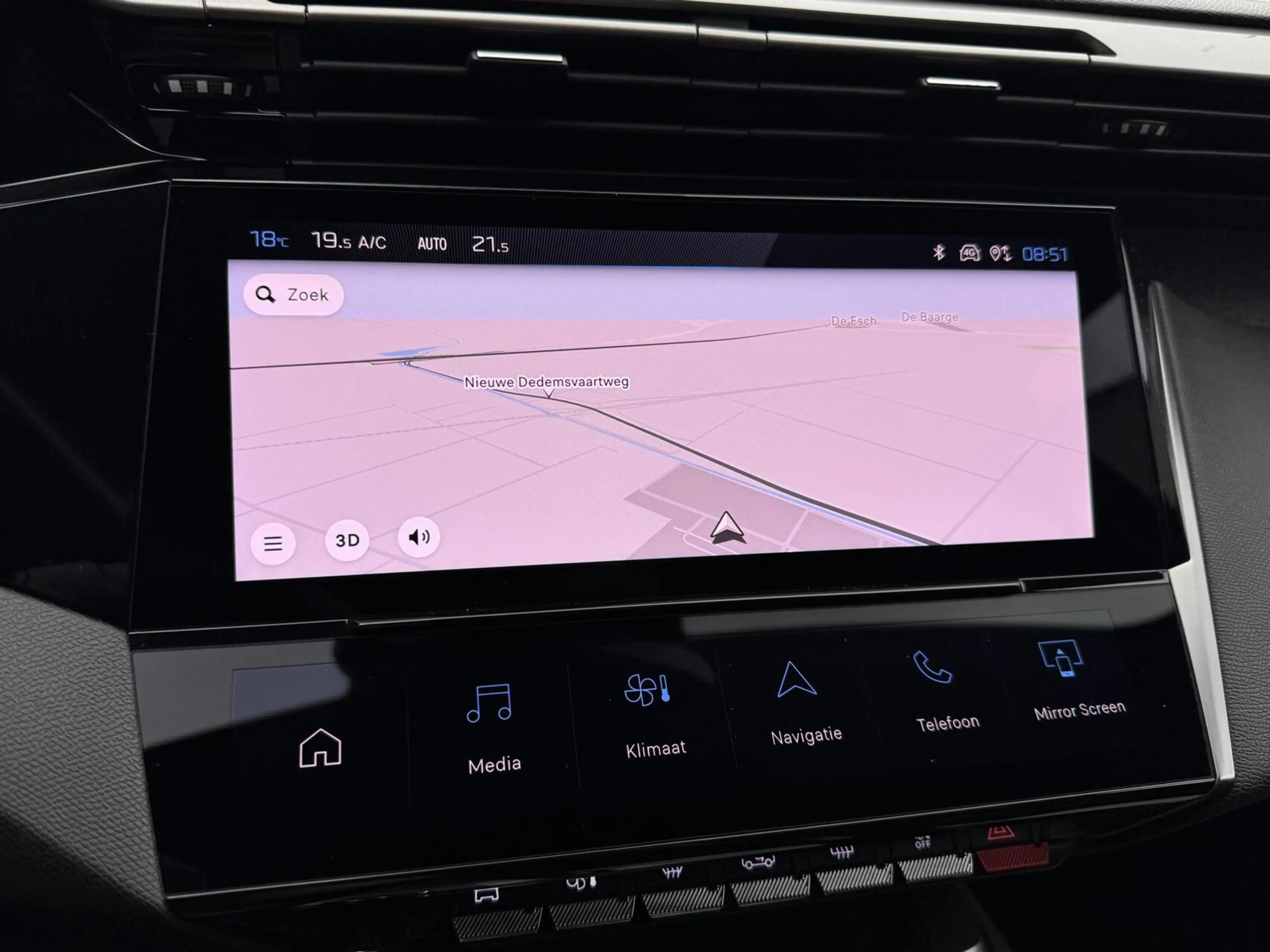Peugeot 308 1.2 PureTech Allure — photo 14