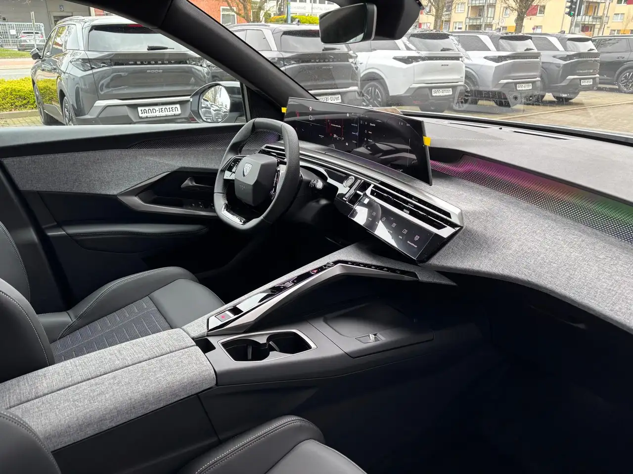 Peugeot 5008 GT Exclus.145 MHEV EAT 7-Sitz AHK Navi 360, миниатюра 5