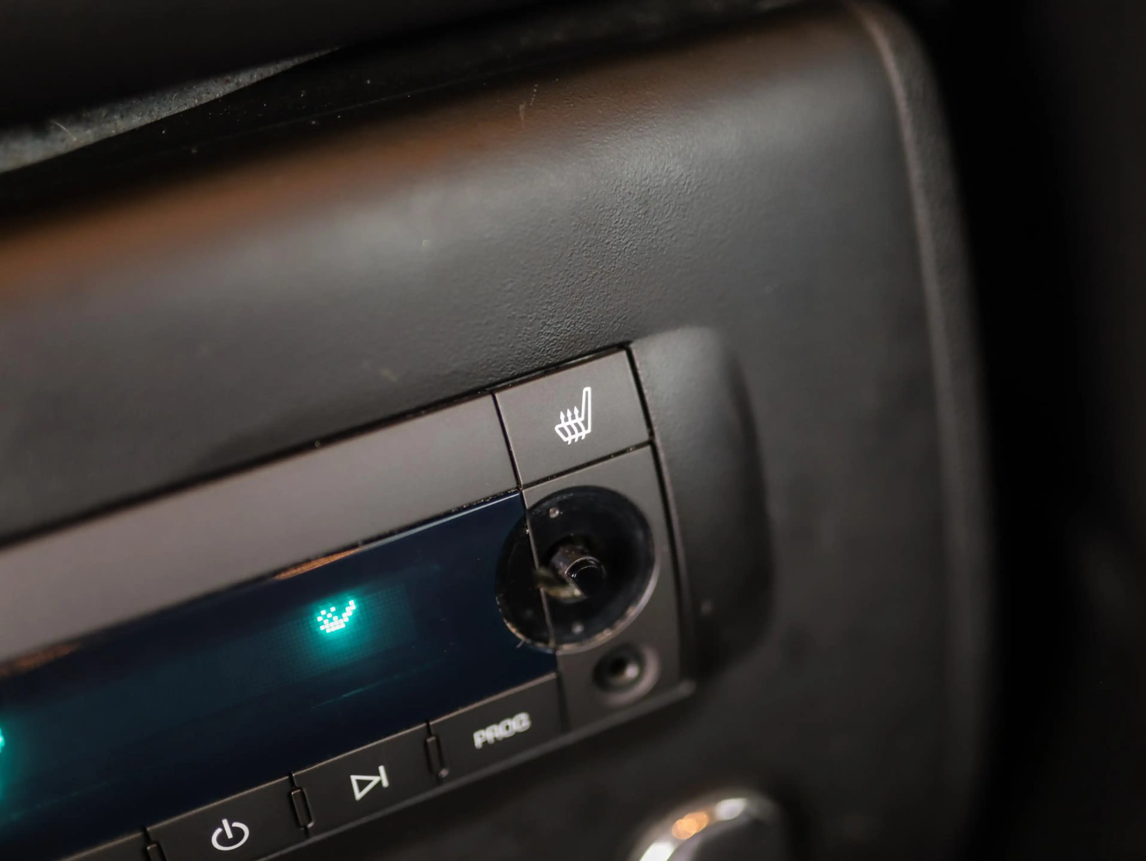 HUMMER H2 6.2 V8 SUT Luxury Limited | Pano | Bose | Camera | — photo 28