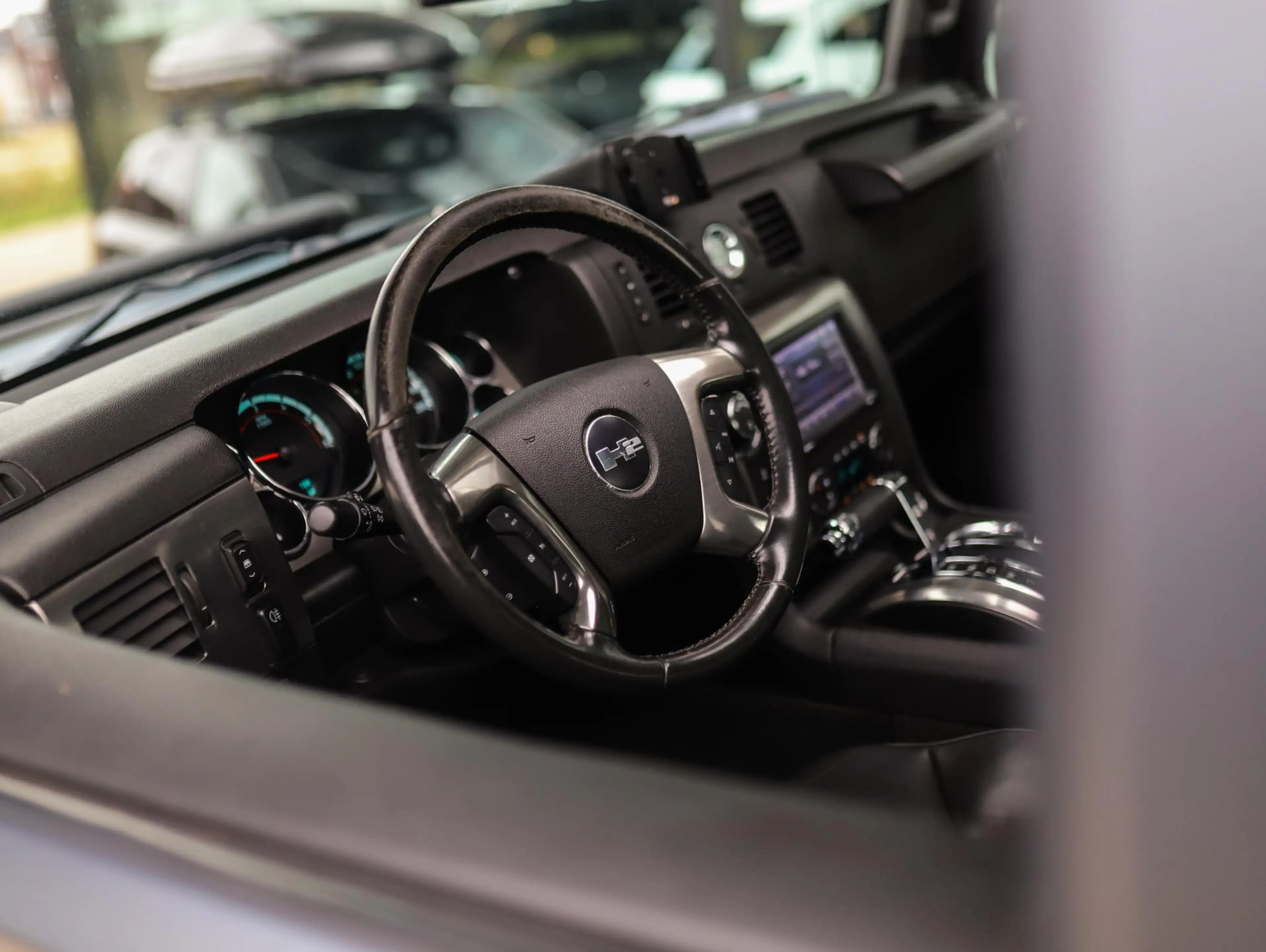 HUMMER H2 6.2 V8 SUT Luxury Limited | Pano | Bose | Camera | — photo 31