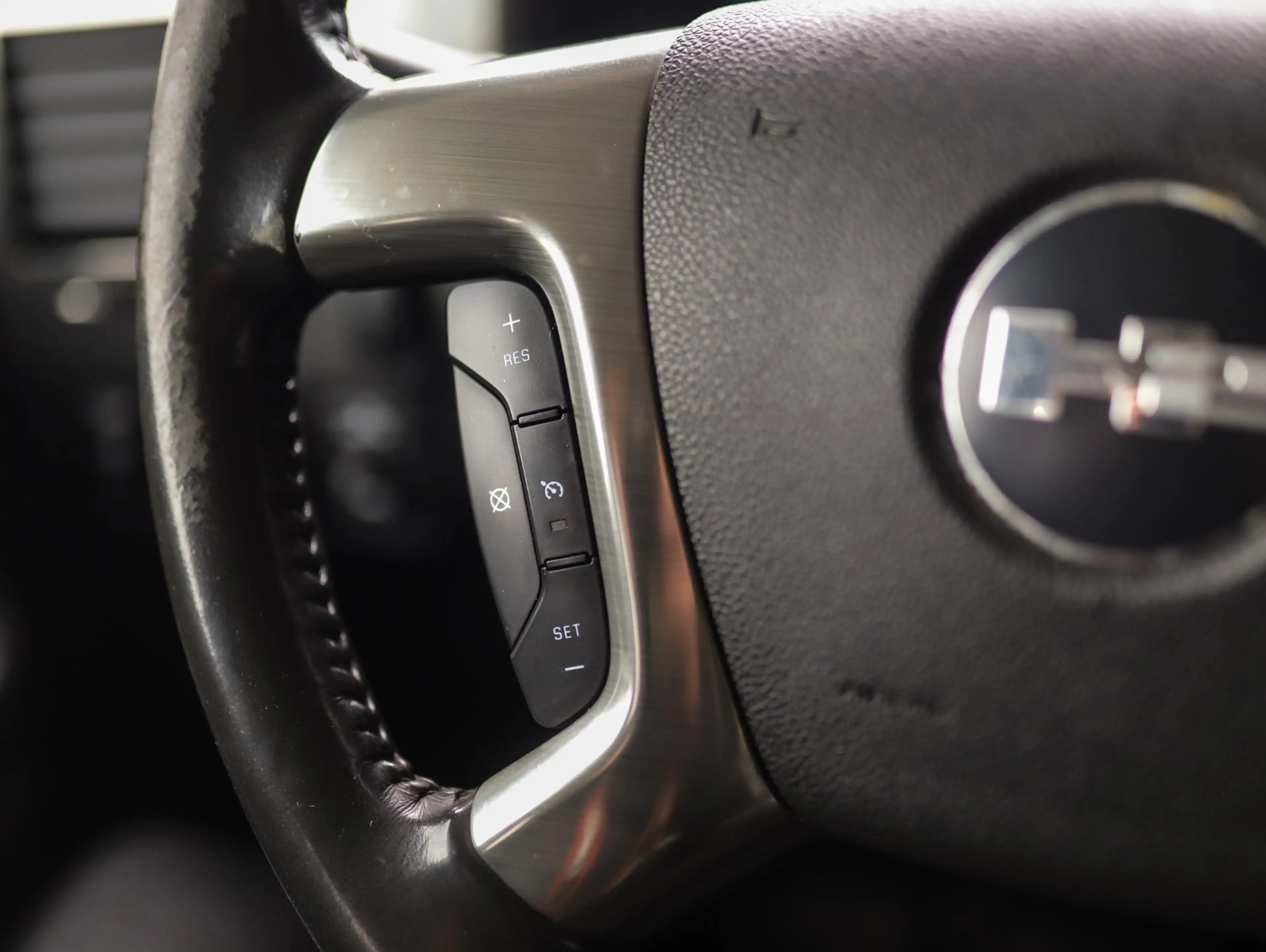 HUMMER H2 6.2 V8 SUT Luxury Limited | Pano | Bose | Camera | — photo 43