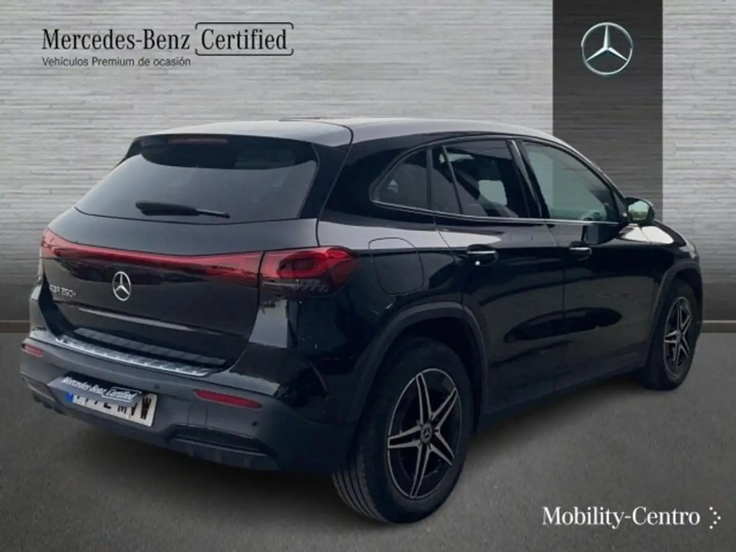 Mercedes-Benz EQA 250+ + amg line Negro - 2