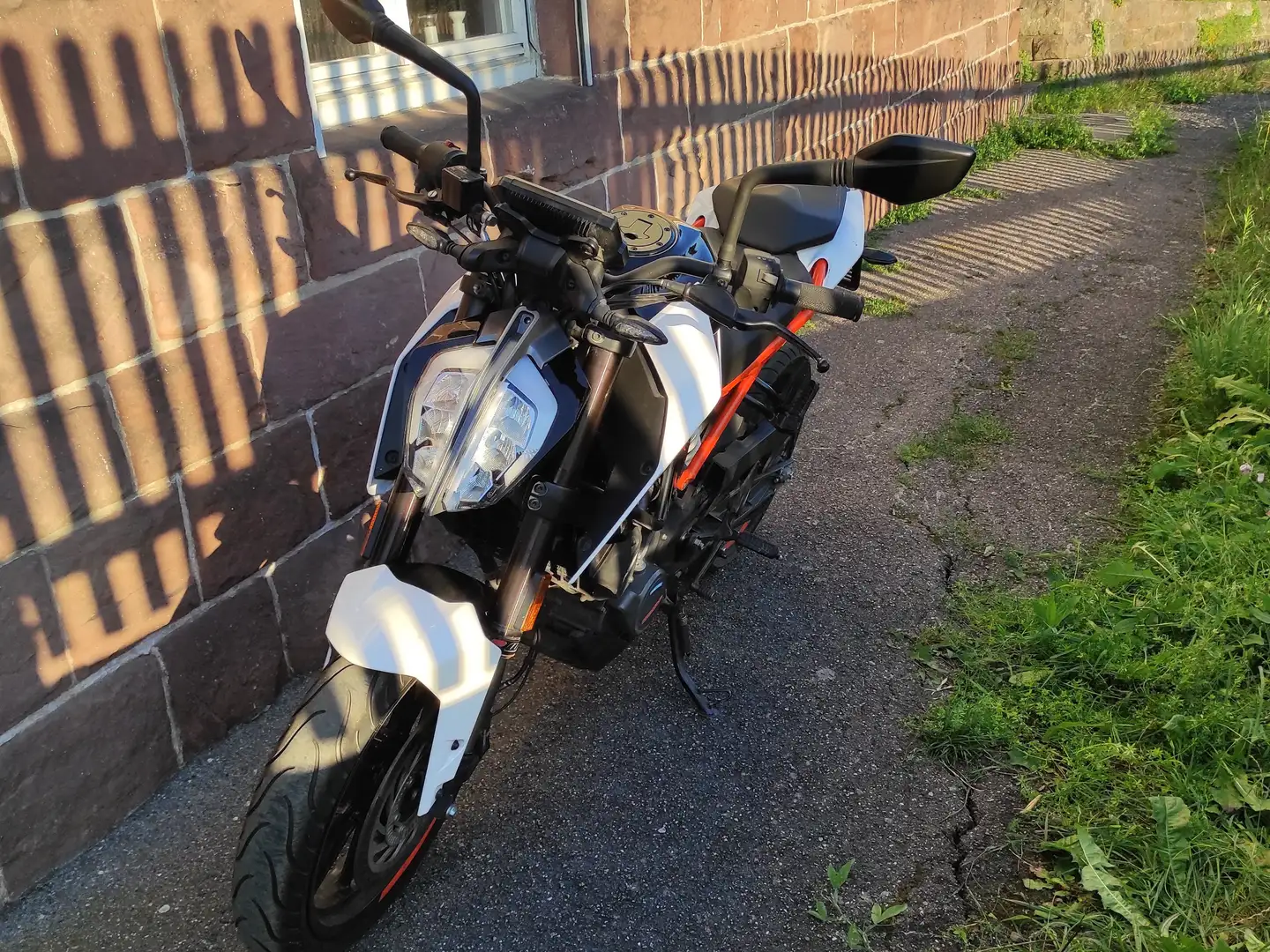 KTM 125 Duke Biały - 2