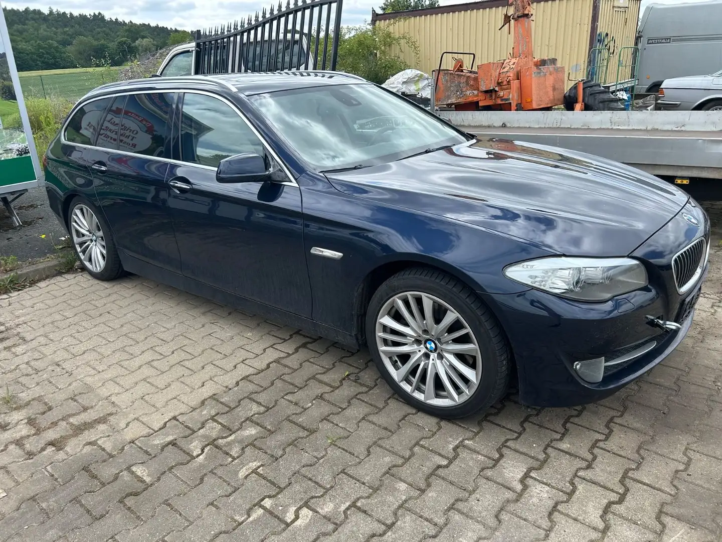 BMW 535 5 Touring 535 d Xenon, Navi, Leder, Modrá - 1