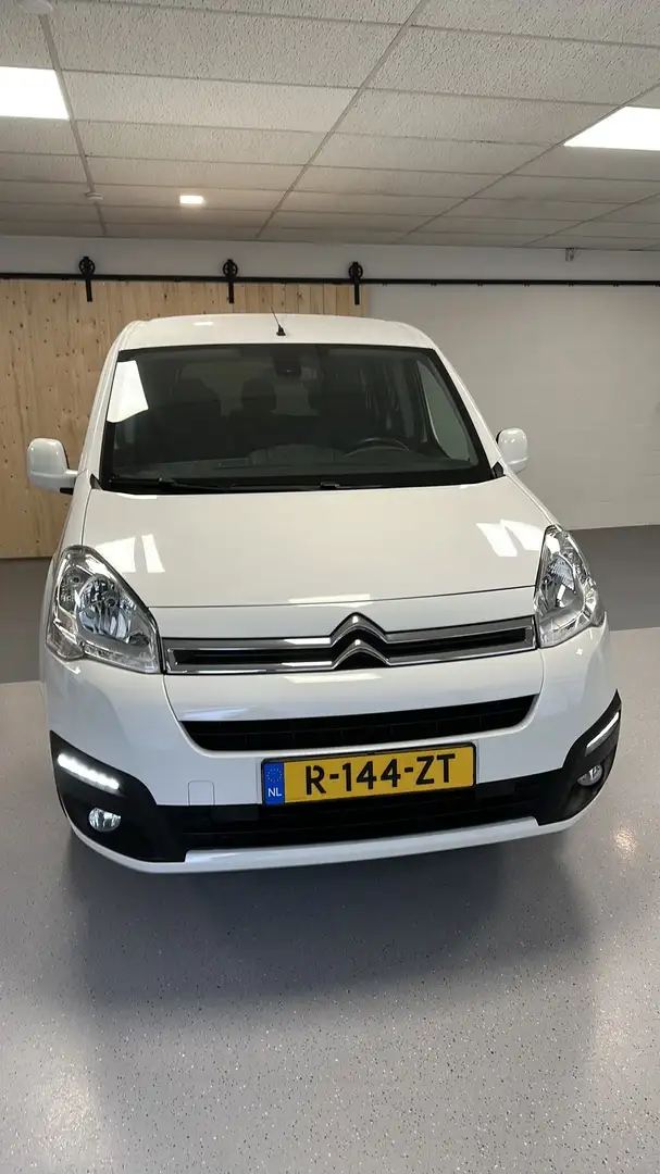 Citroen Berlingo 1.2 PureTech XTR SS Wit - 1