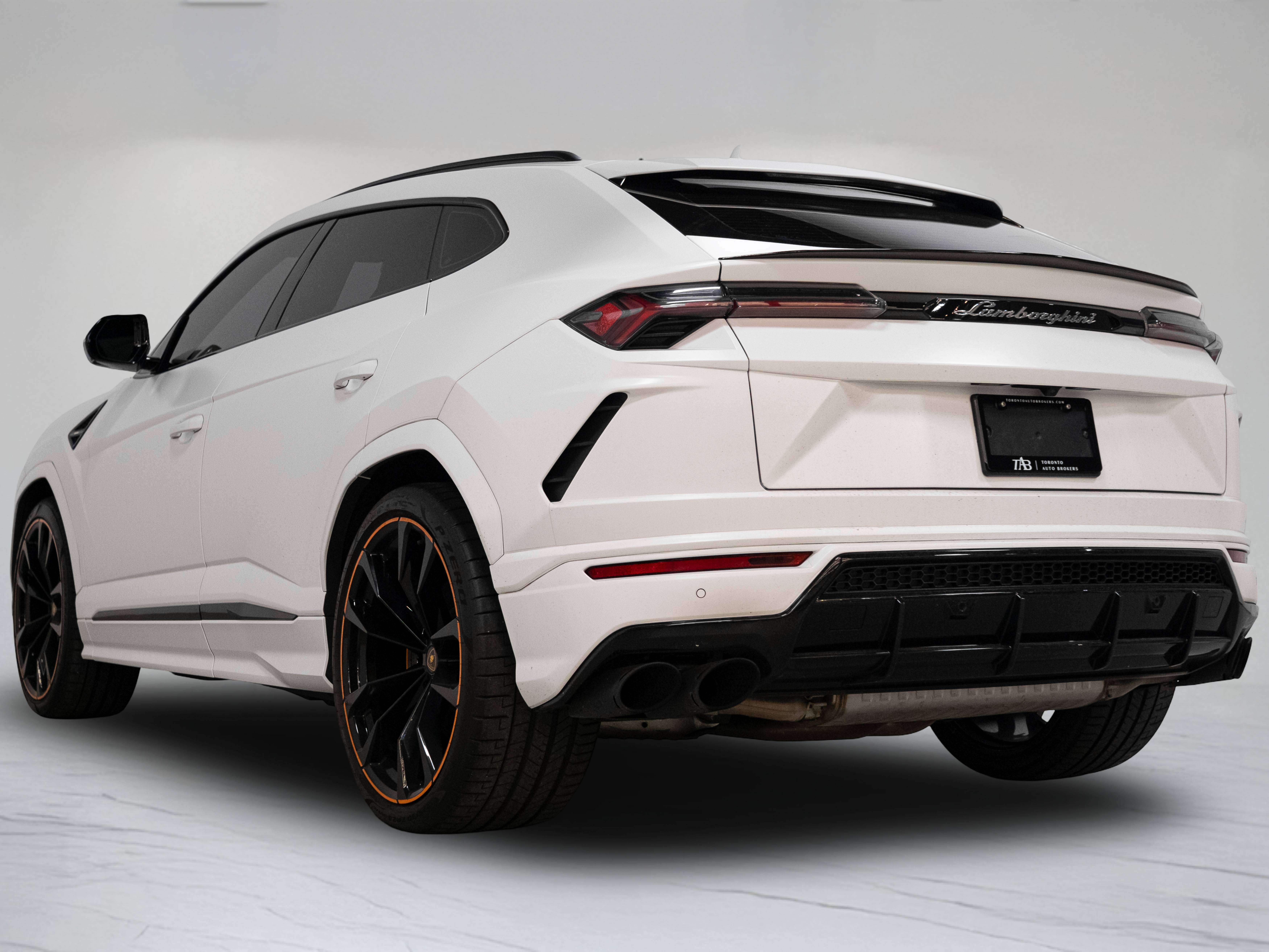 2022 Lamborghini Urus
