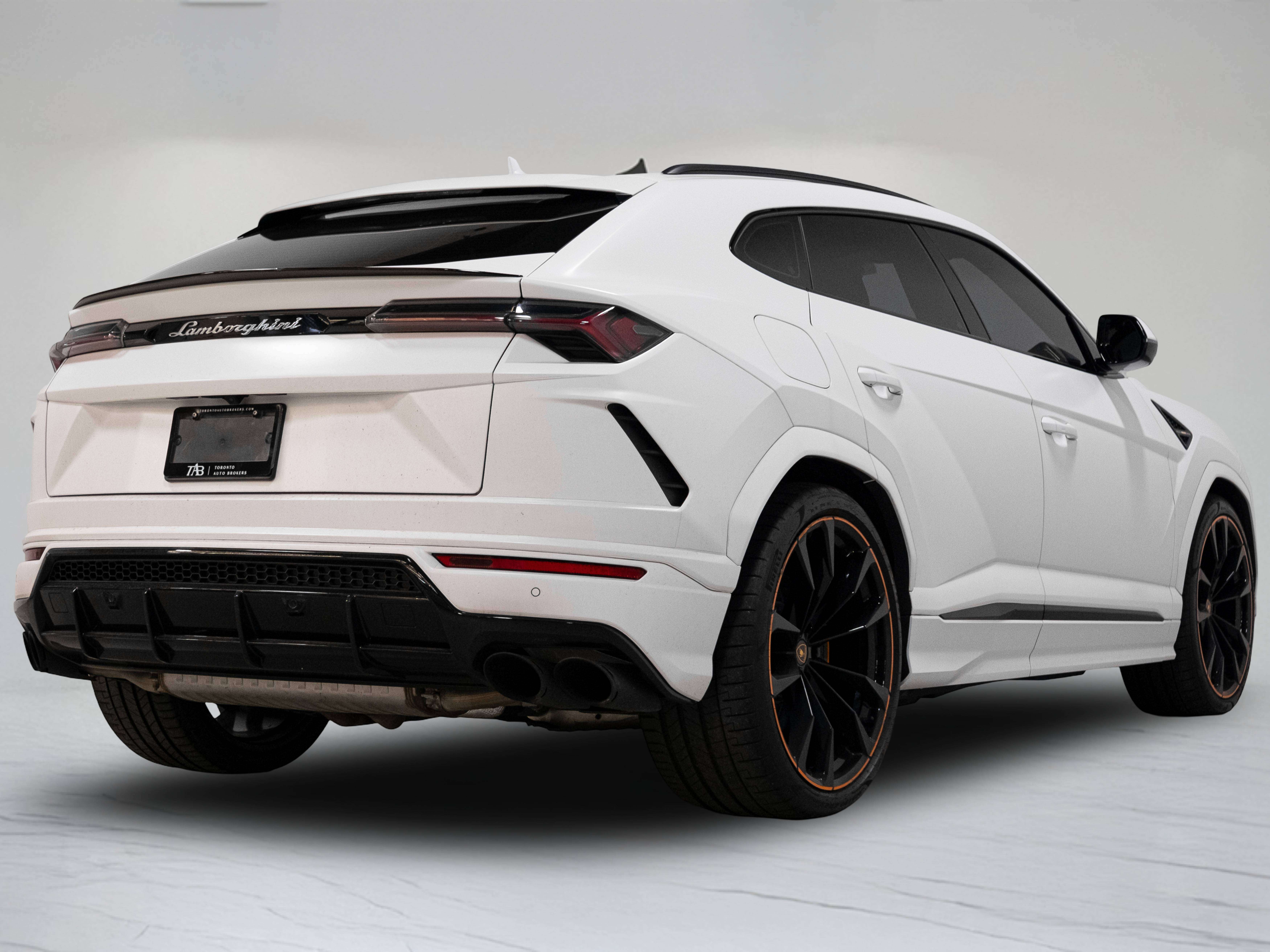 2022 Lamborghini Urus