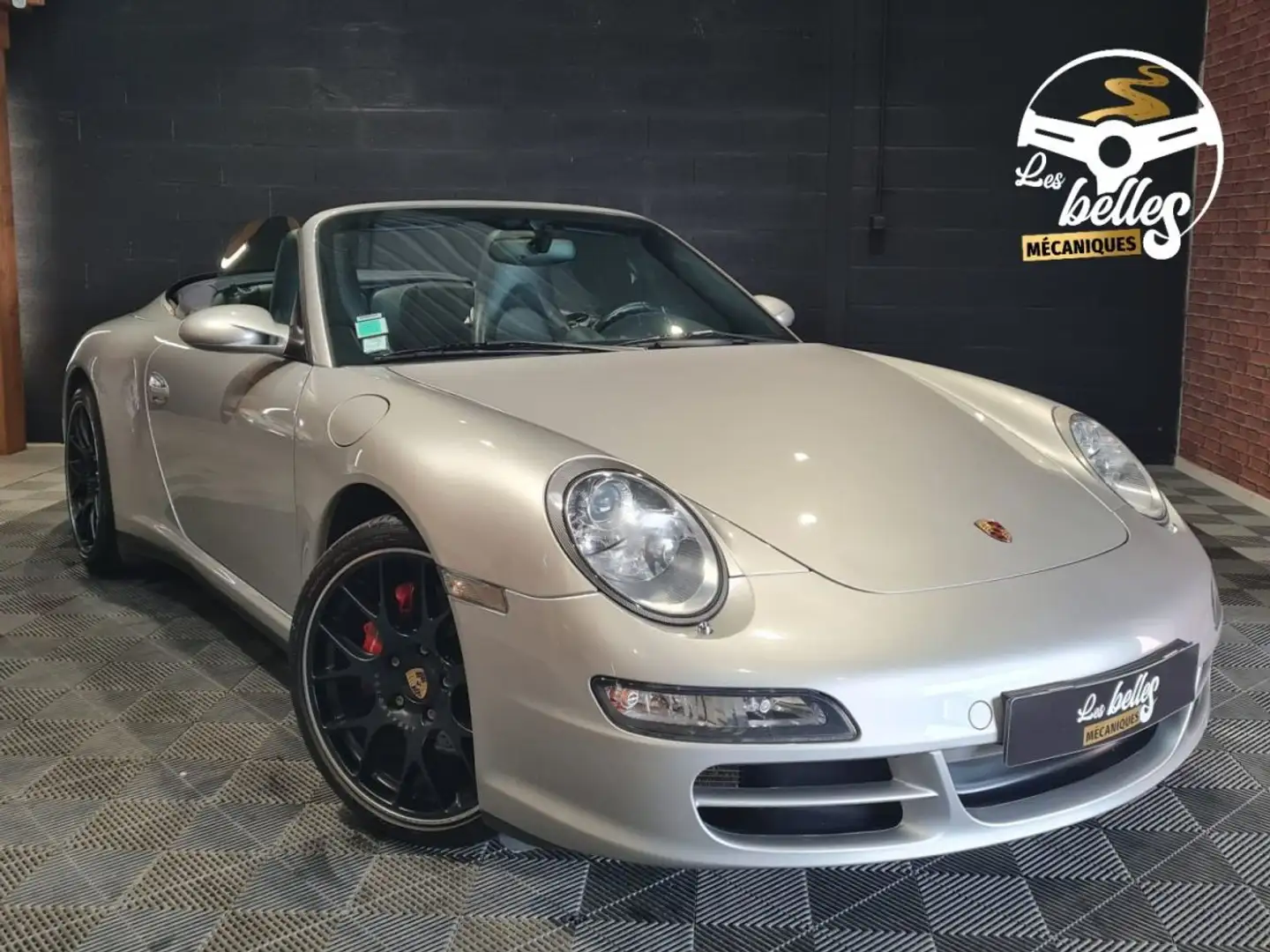 Porsche 911 997.1 CARRERA 4S Cabriolet 3.8l 355ch BVM6 Gris - 1