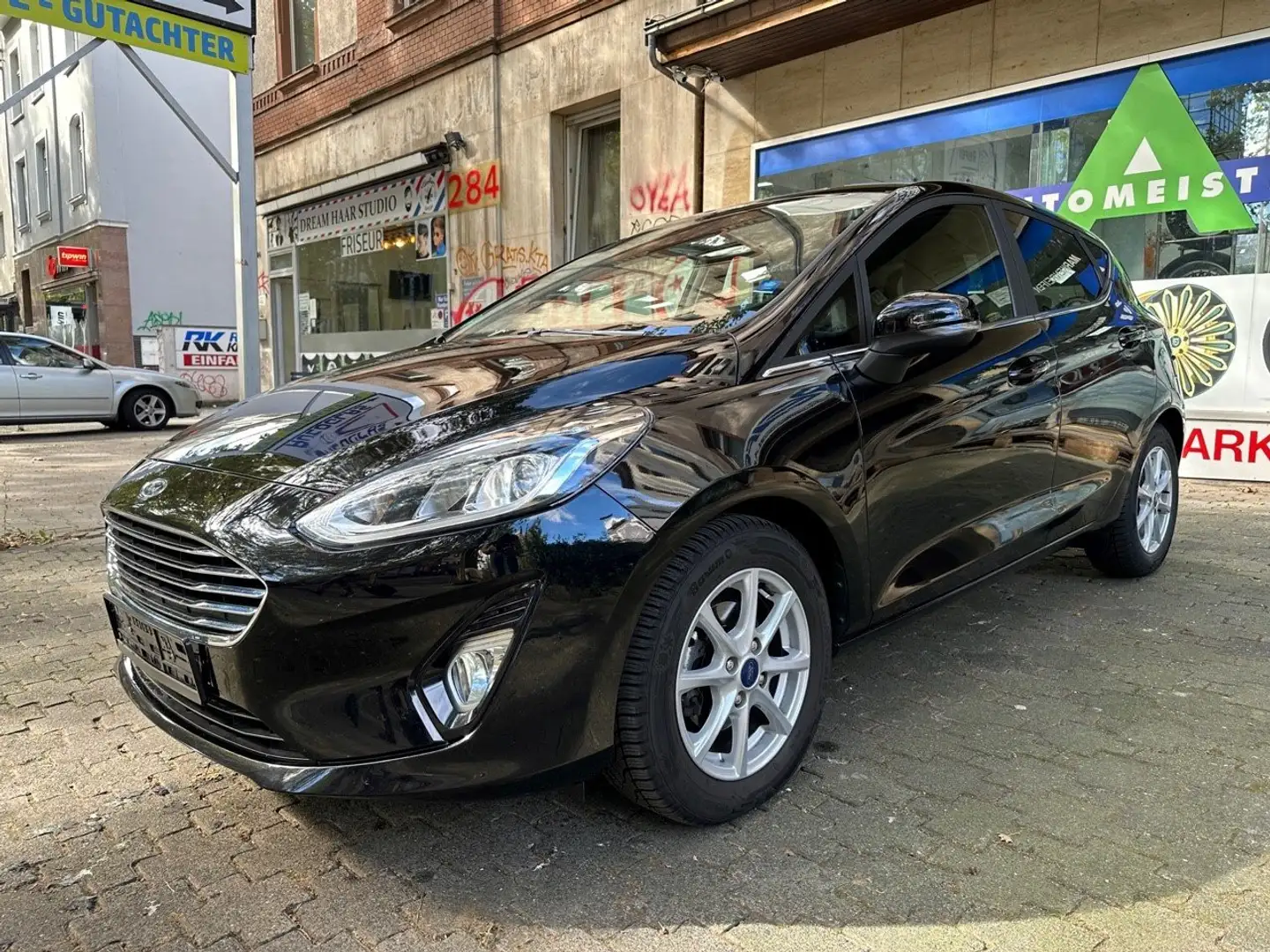 Ford Fiesta Titanium EcoBoost 1.0 AUTOMATIK*1.HAND*NAVI*TEMP* Schwarz - 1