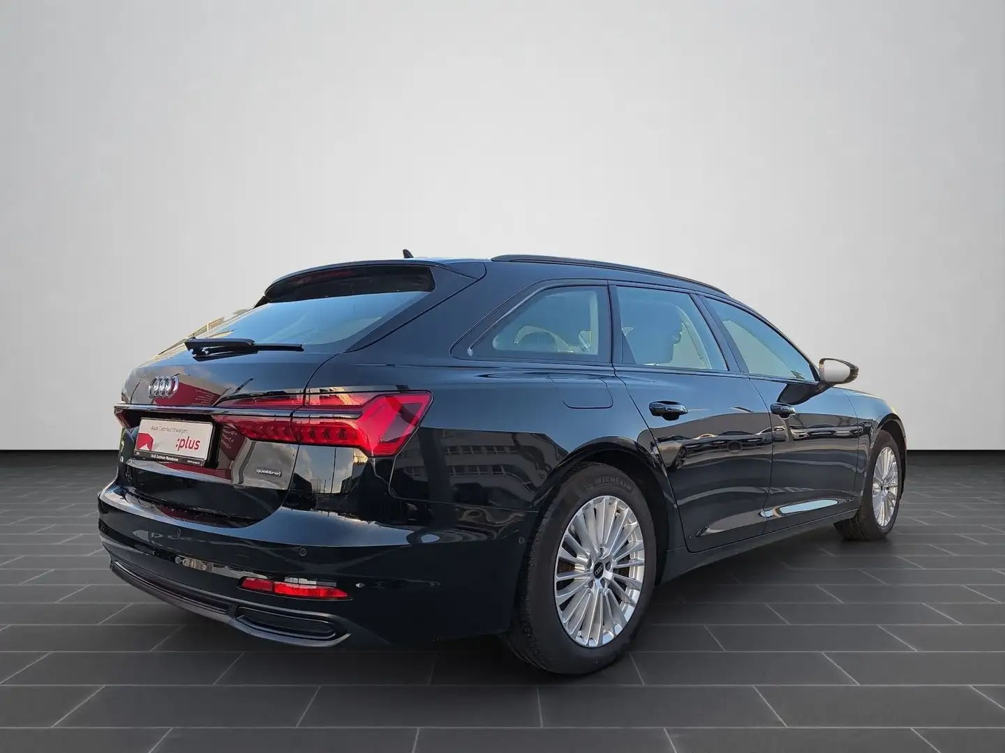 Audi A6 50 TFSIe quattro HD-MAT AHK PANO HUD Schwarz - 2