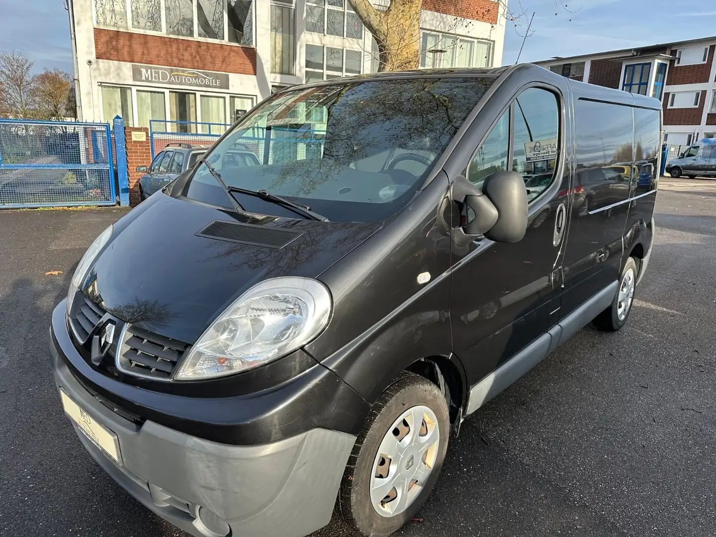 Renault Trafic Kasten L1H1 2,7t Negro - 2