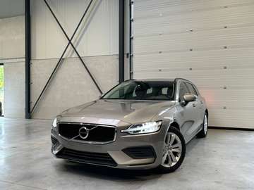 2.0 B3 MHEV Momentum Pro - CarPlay Zetel-stuur verw. CC
