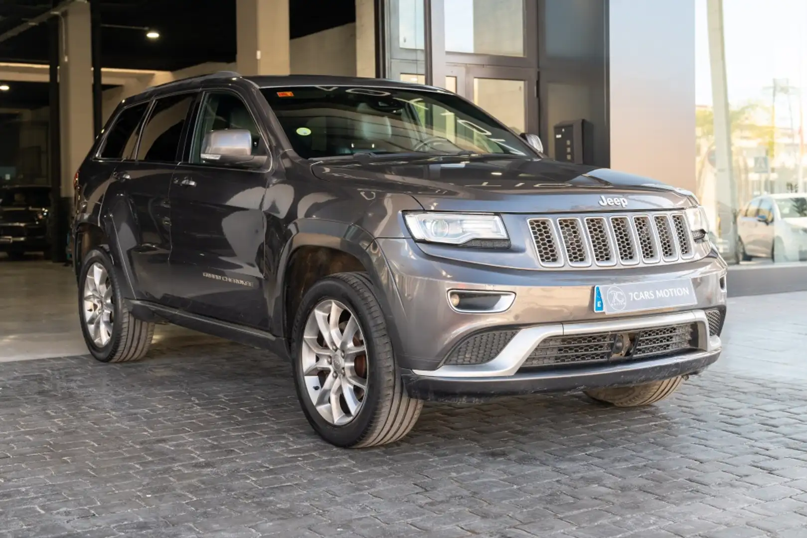 Jeep Grand Cherokee 3.0CRD Summit Aut. Gris - 1