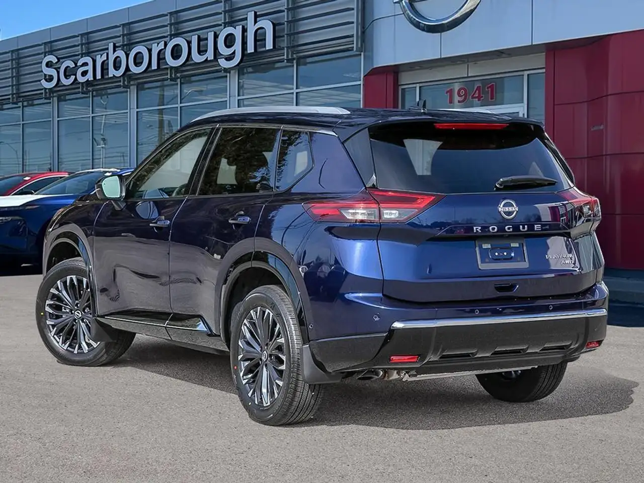 Nissan Rogue снимка Nissan Rogue