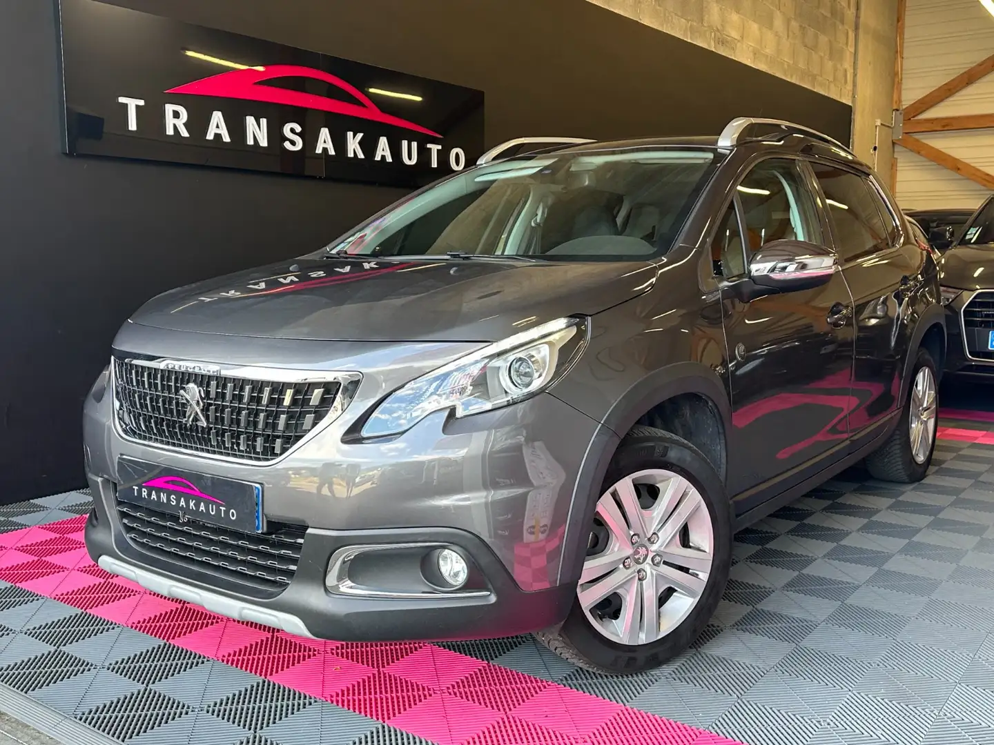 Peugeot 2008 Crossway Gris - 1