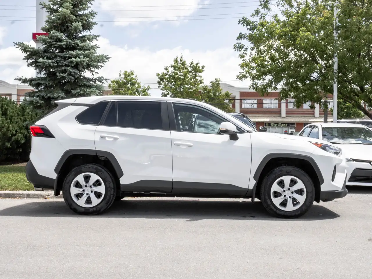 Toyota RAV 4 photo Toyota RAV 4