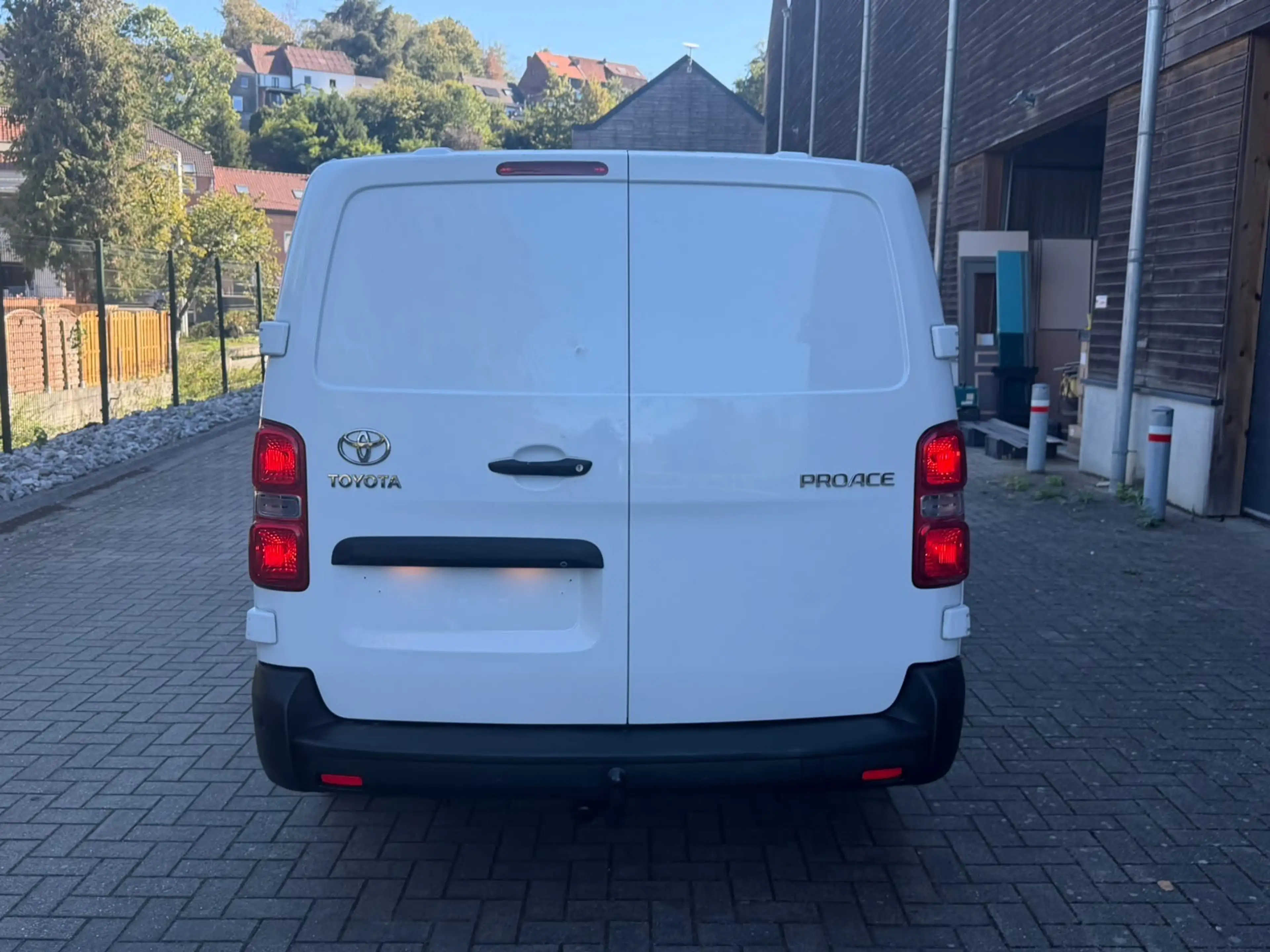 Toyota Proace Proace 2.0 D-4D Long Active GARANTIE 12 Mois — photo 6