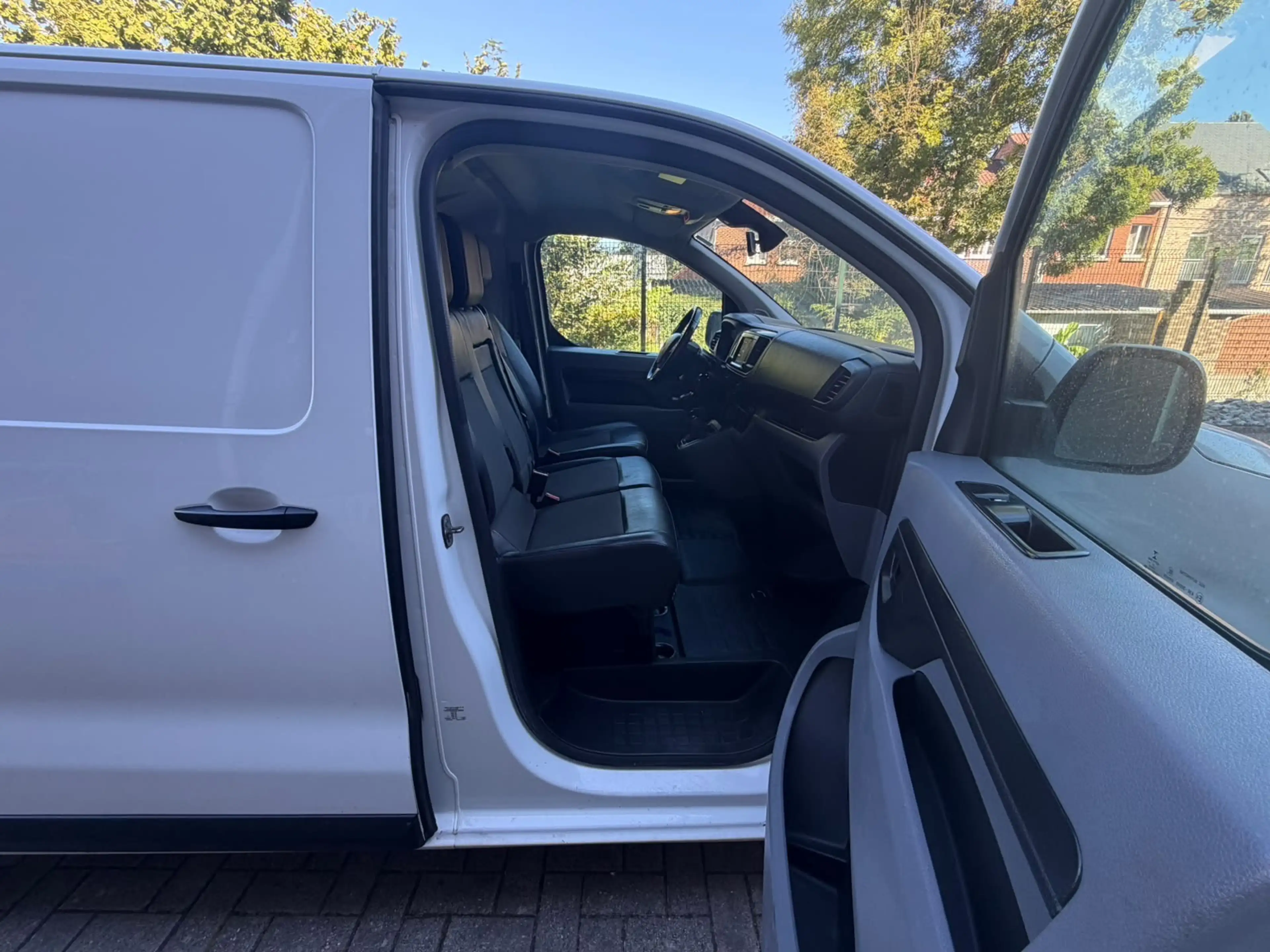 Toyota Proace Proace 2.0 D-4D Long Active GARANTIE 12 Mois — photo 11
