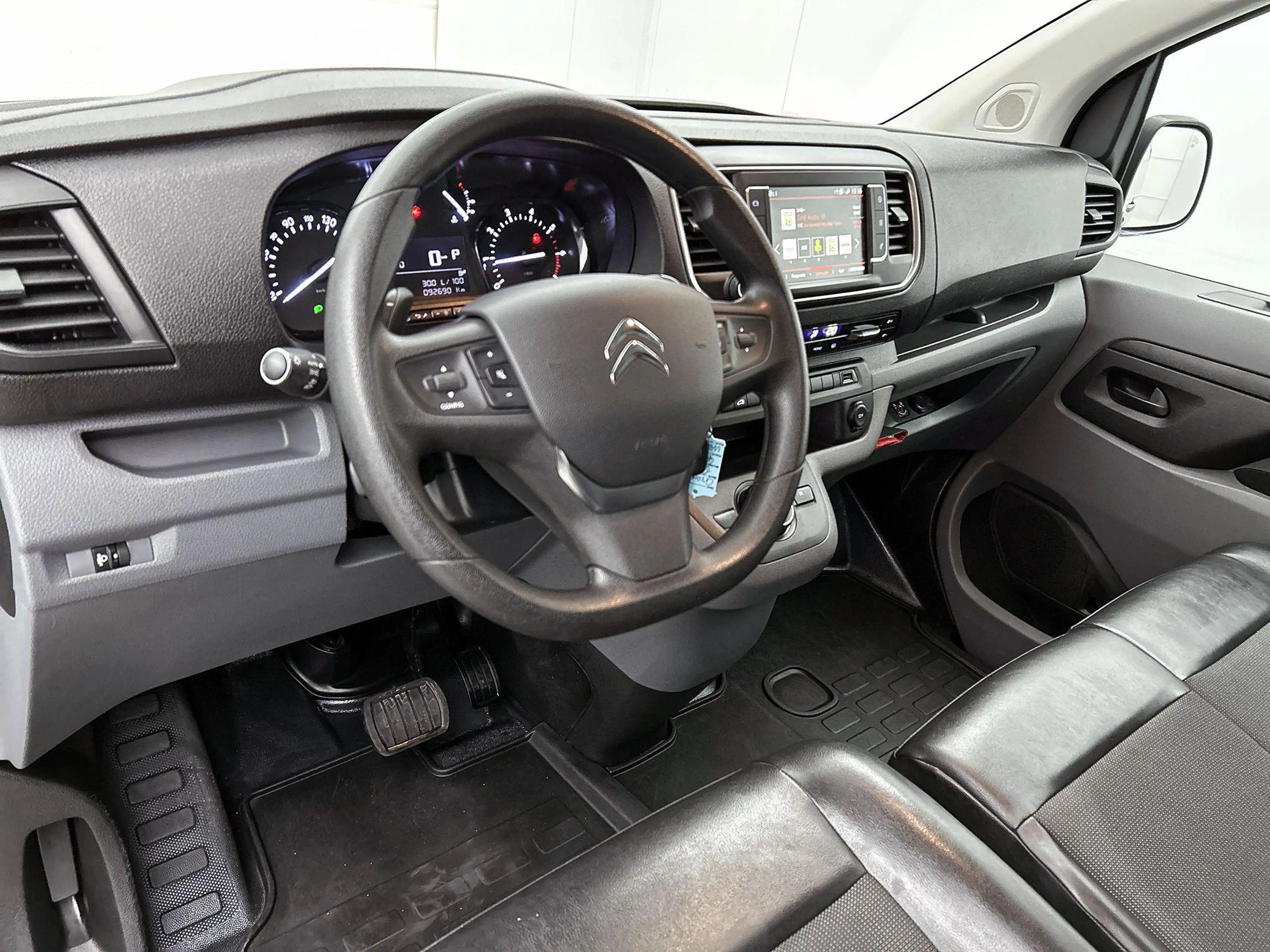Citroen Jumpy Club M 120pk BlueHDI Automaat | Navigatie | Camera — photo 10