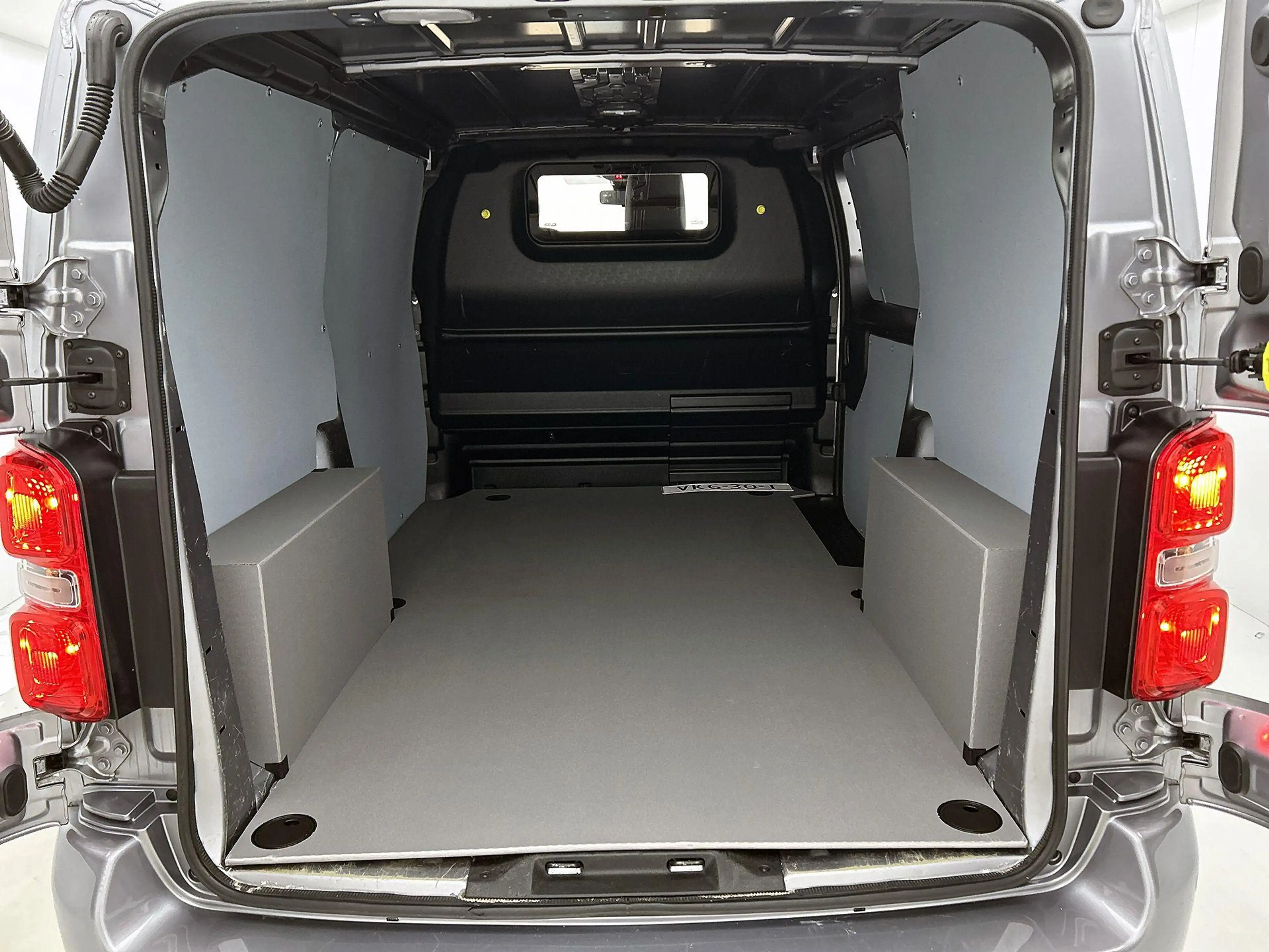 Citroen Jumpy Club M 120pk BlueHDI Automaat | Navigatie | Camera — photo 14