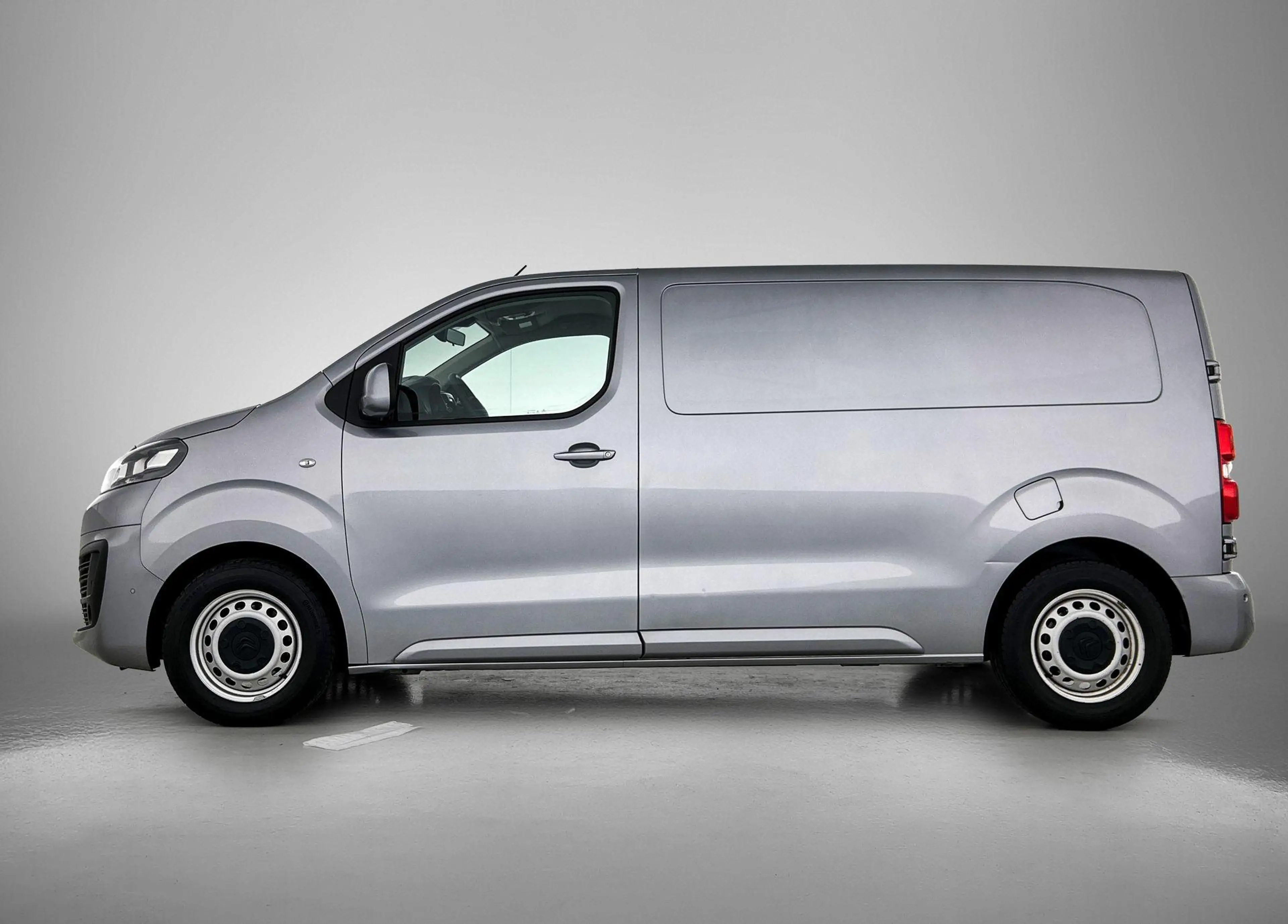 Citroen Jumpy Club M 120pk BlueHDI Automaat | Navigatie | Camera — photo 2
