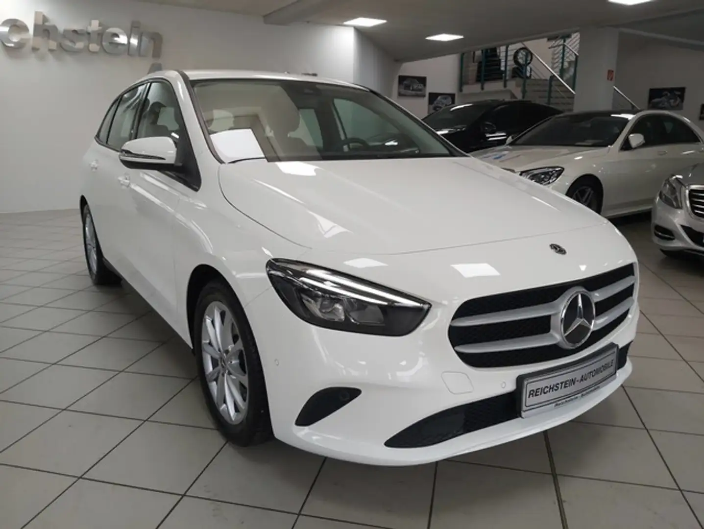 Mercedes-Benz B 220 4M MB SCHECKH 1. HAND 38 T/KM NETTO 18.900 Weiß - 2