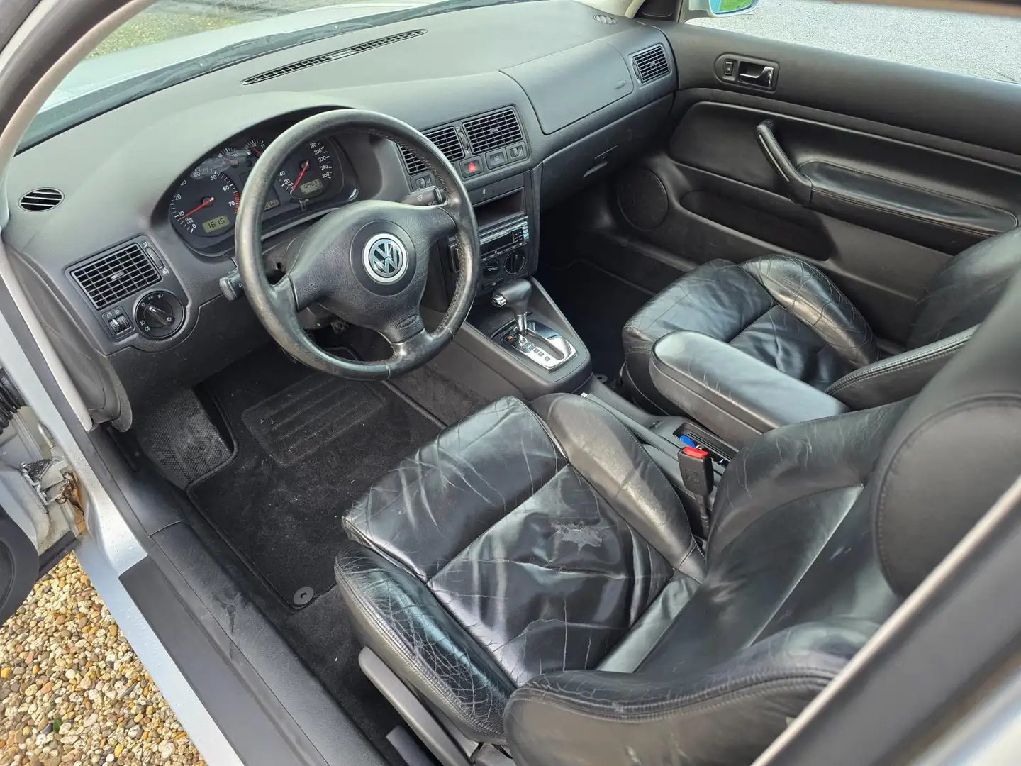 Volkswagen Golf 1.8-5V Highline LEDER DAKJE AUTOMAAT GTi Gri - 2