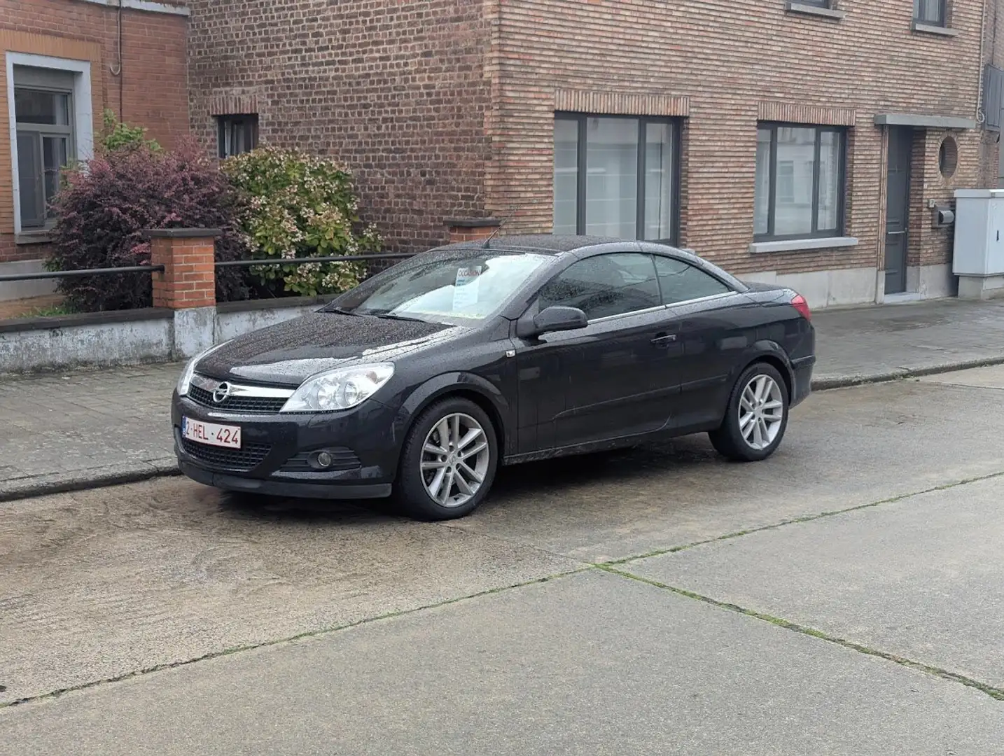 Opel Astra Astra TwinTop 1.9 CDTi Cosmo FAP Black - 1