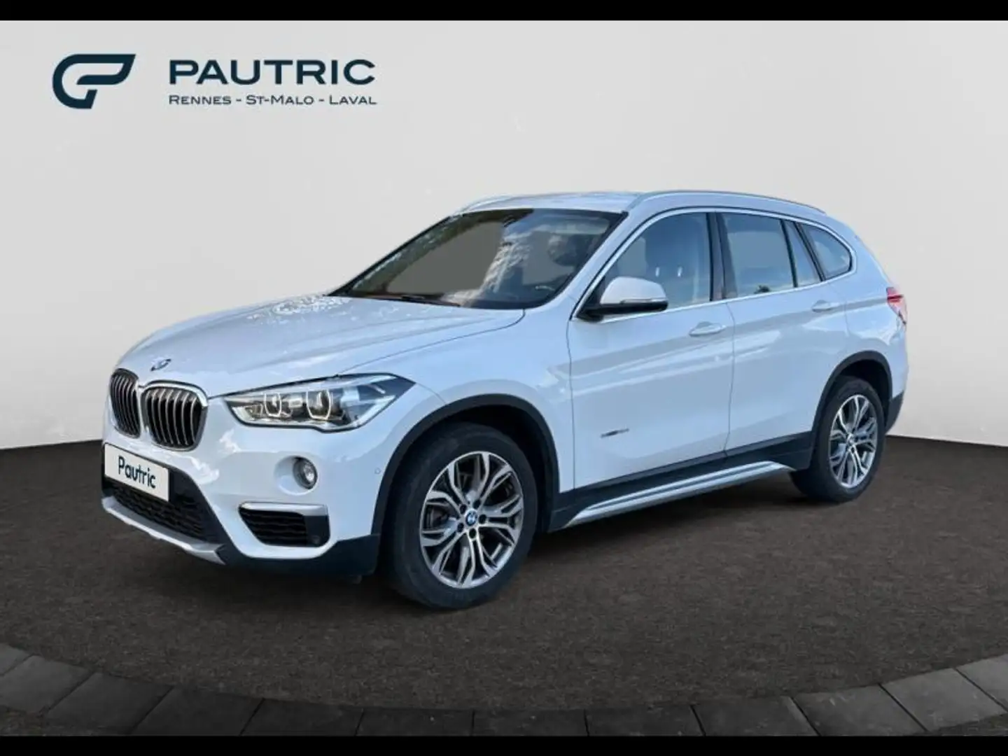 BMW X1 sDrive18iA 140ch xLine DKG7 Blanc - 1