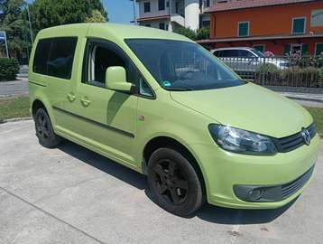 1.2 TSI TRENDLINE 105CV 5 POSTI VETTURA