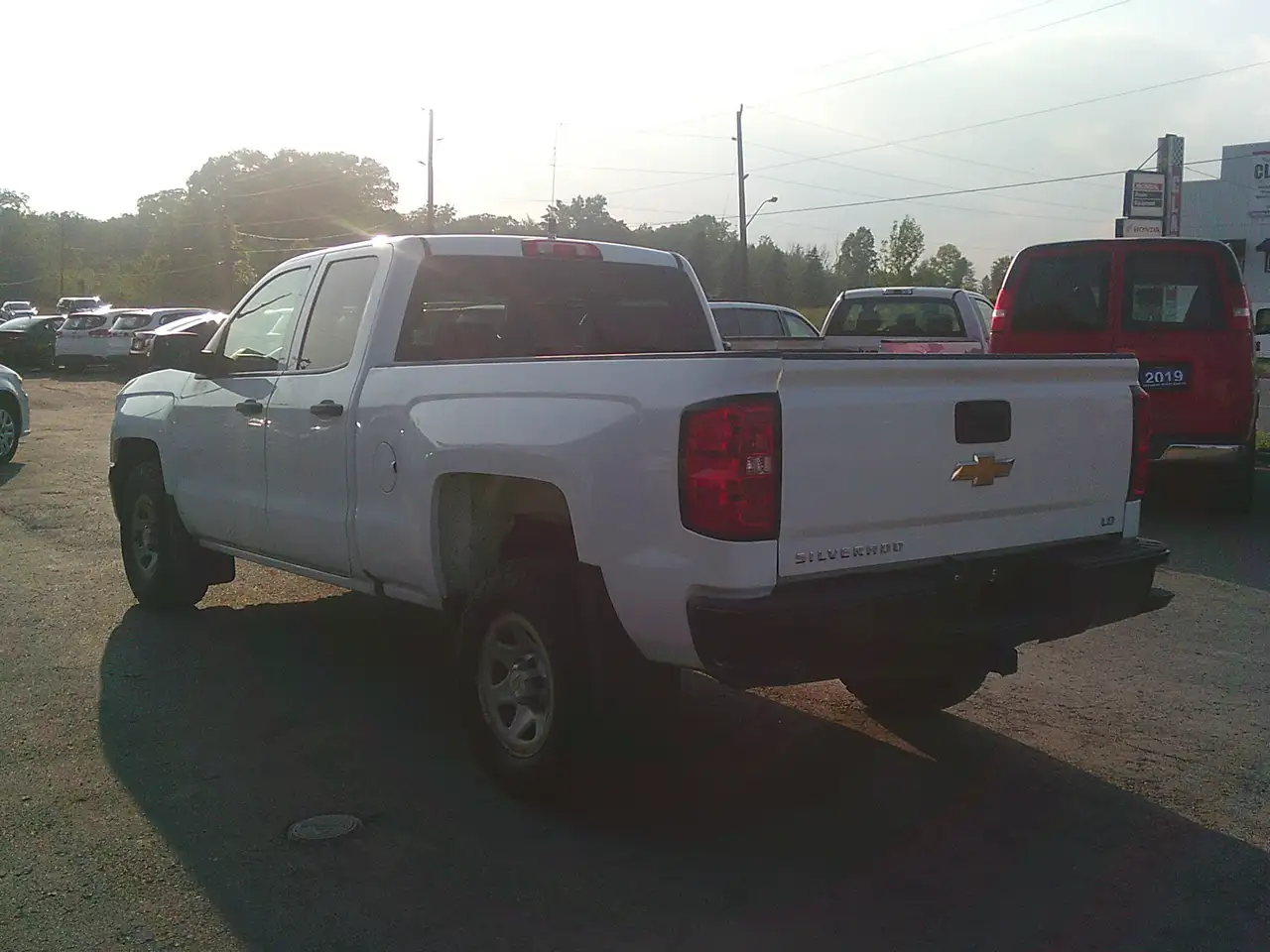 Chevrolet Silverado 1500 photo Chevrolet Silverado 1500