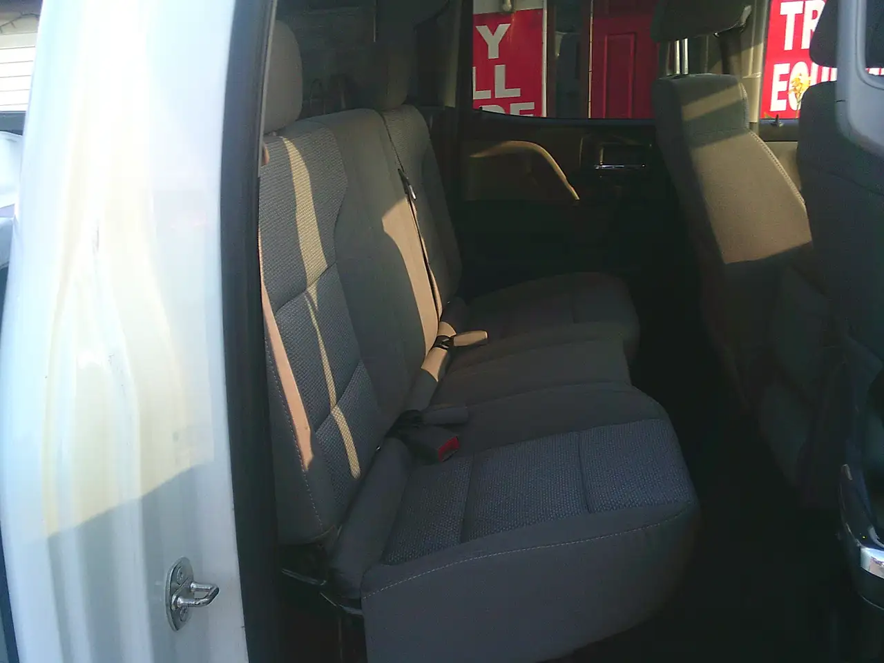 Chevrolet Silverado 1500 photo Chevrolet Silverado 1500