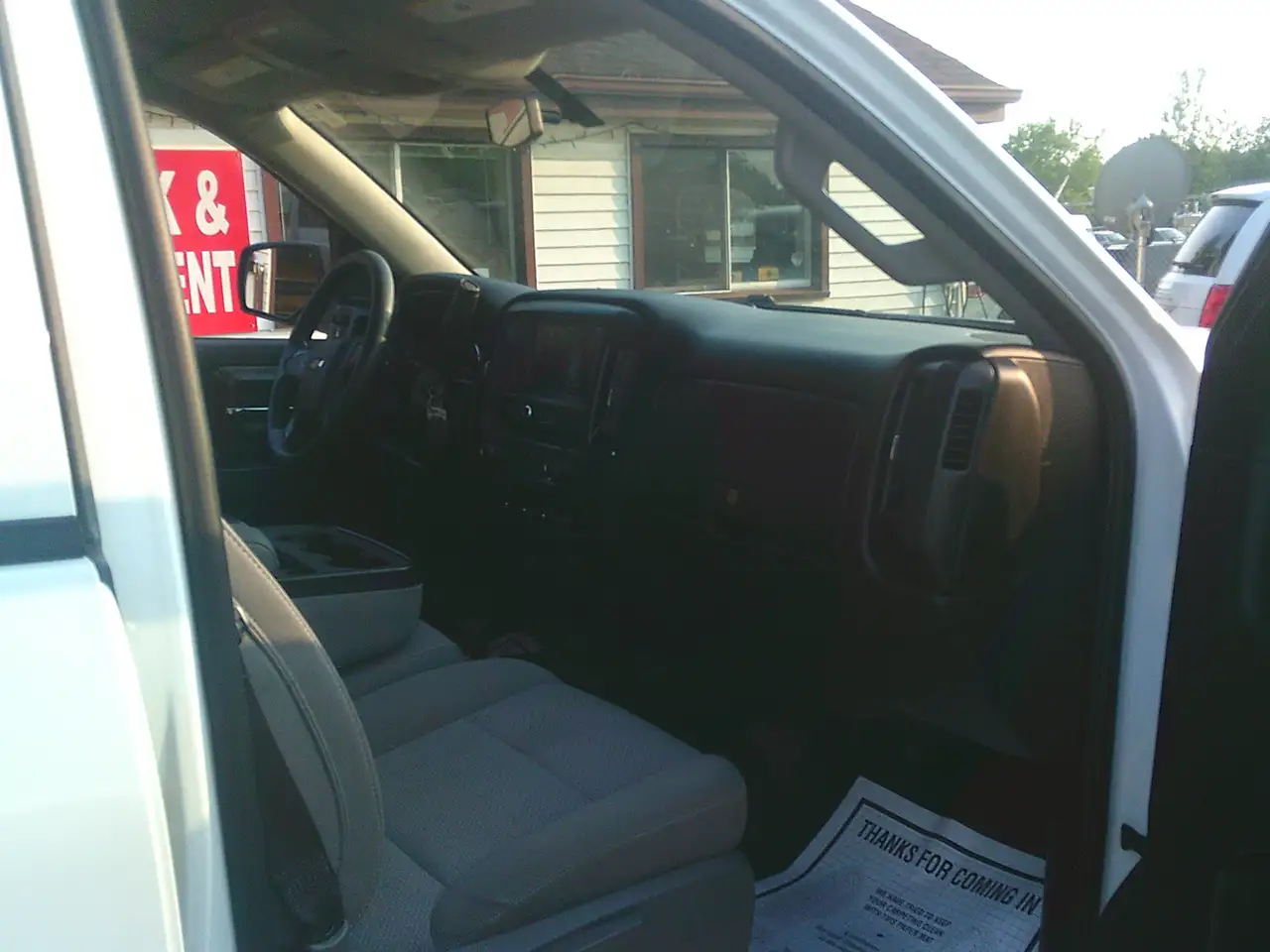 Chevrolet Silverado 1500 photo Chevrolet Silverado 1500