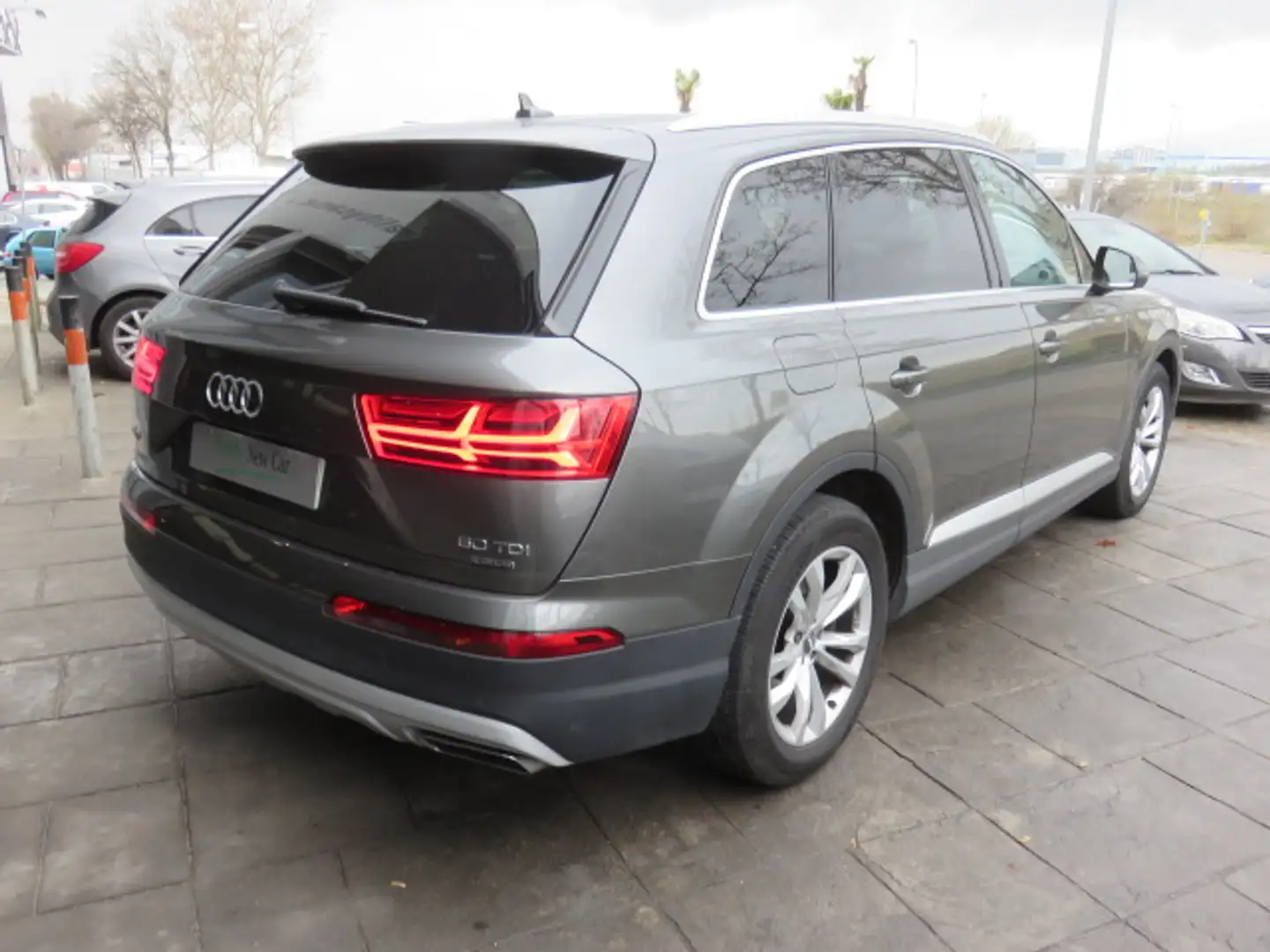 Audi Q7 50 TDI quattro Gris - 2