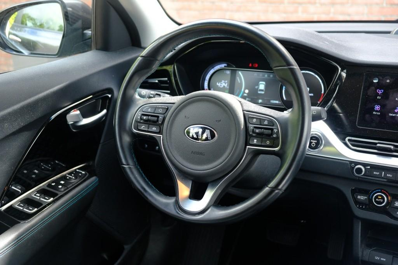 Kia e-Niro 64 kWh DynamicLine | Navi | App Connect | Climate — photo 12