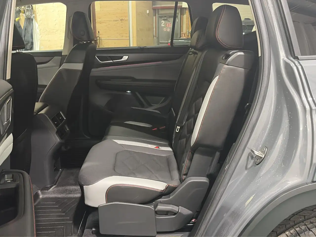 Volkswagen Atlas снимка Volkswagen Atlas