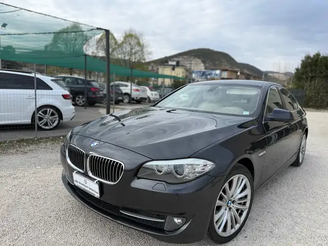 BMW 525