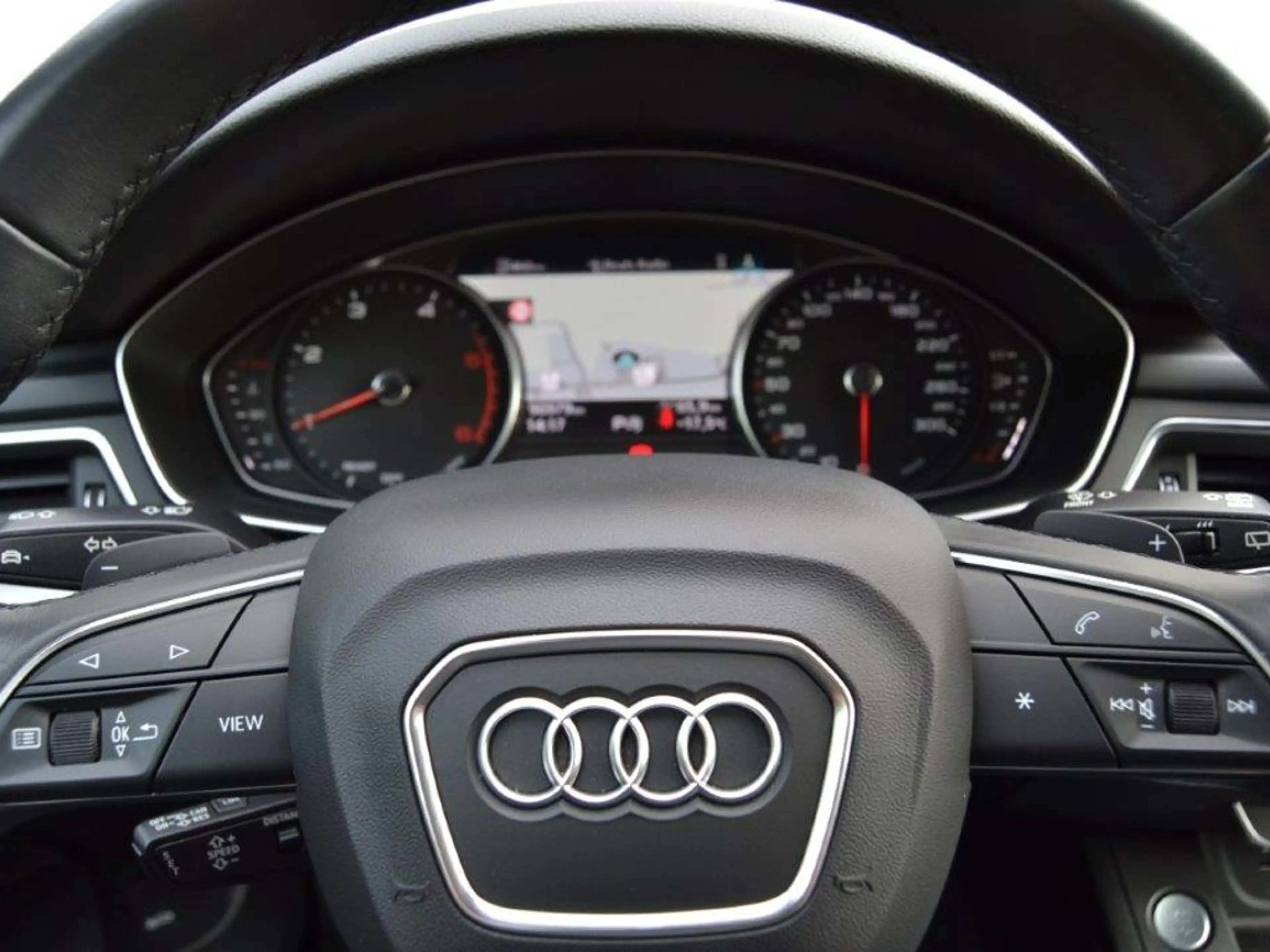 Audi A4 Avant 35 TDI S-tronic Advanced LED/17-ZOLL/TOUR-P — photo 13